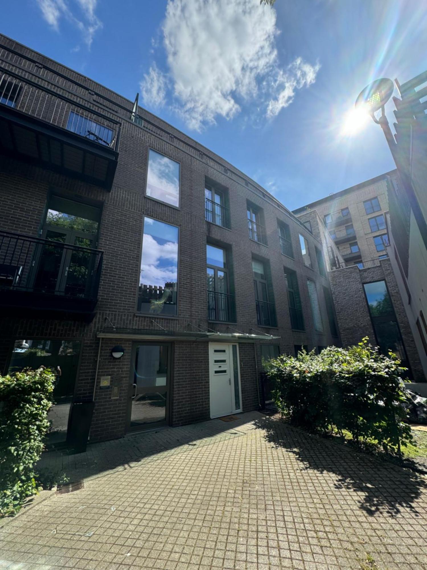 Camden Regent Canal Double Private Bathroom *