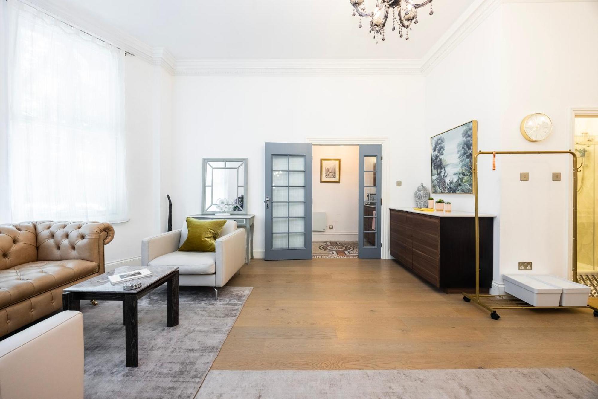 Modern 1 Bedroom Near Kensington High Street Londres
