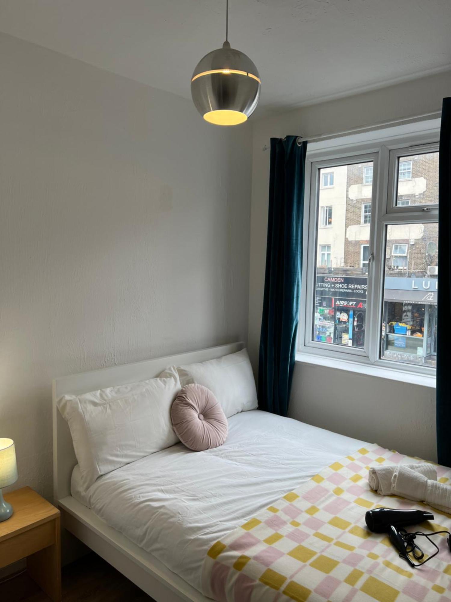 Guest house Lovely In Camden Town-central London