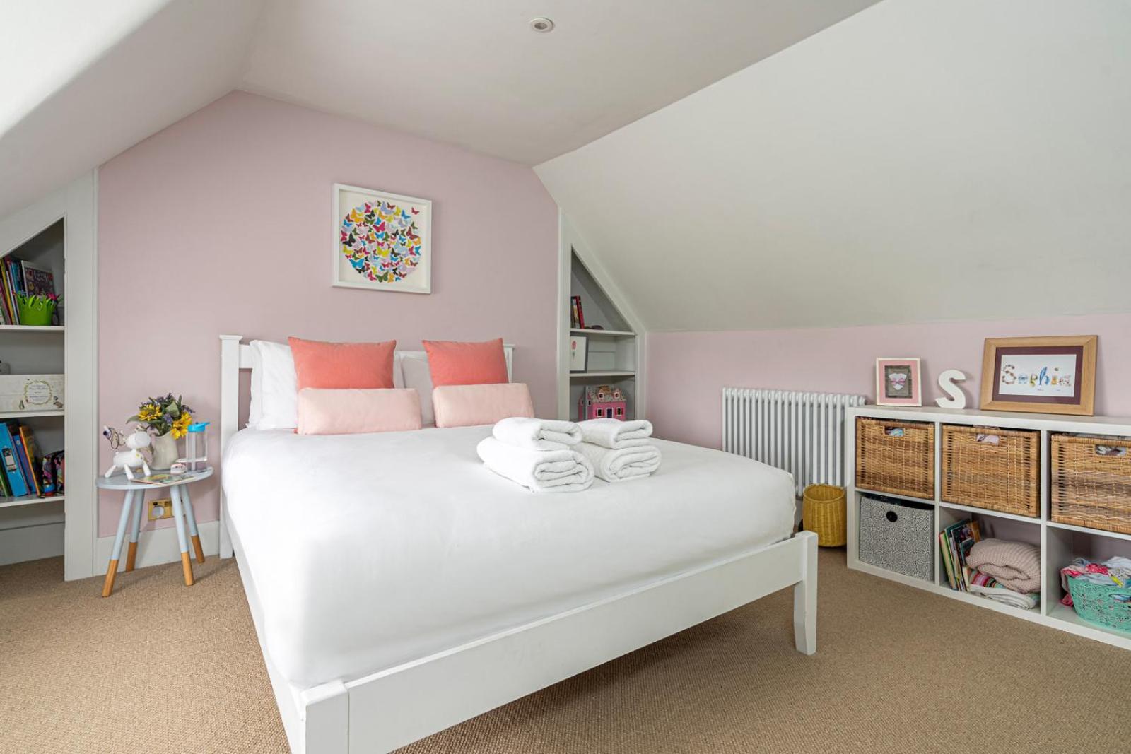 Chic And Colourful Family By Underthedoormat Londres