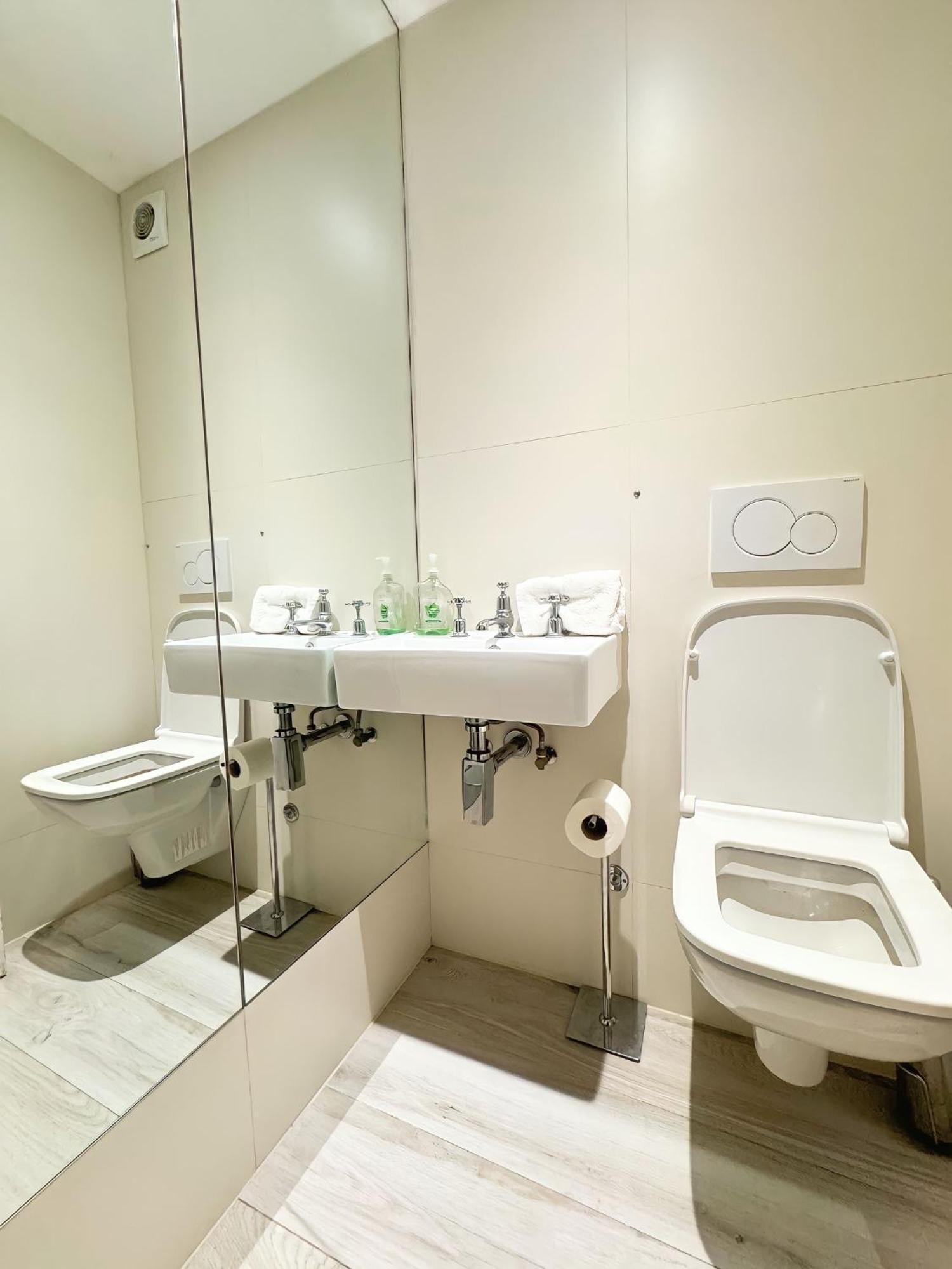 The Kensington Residences Apartment