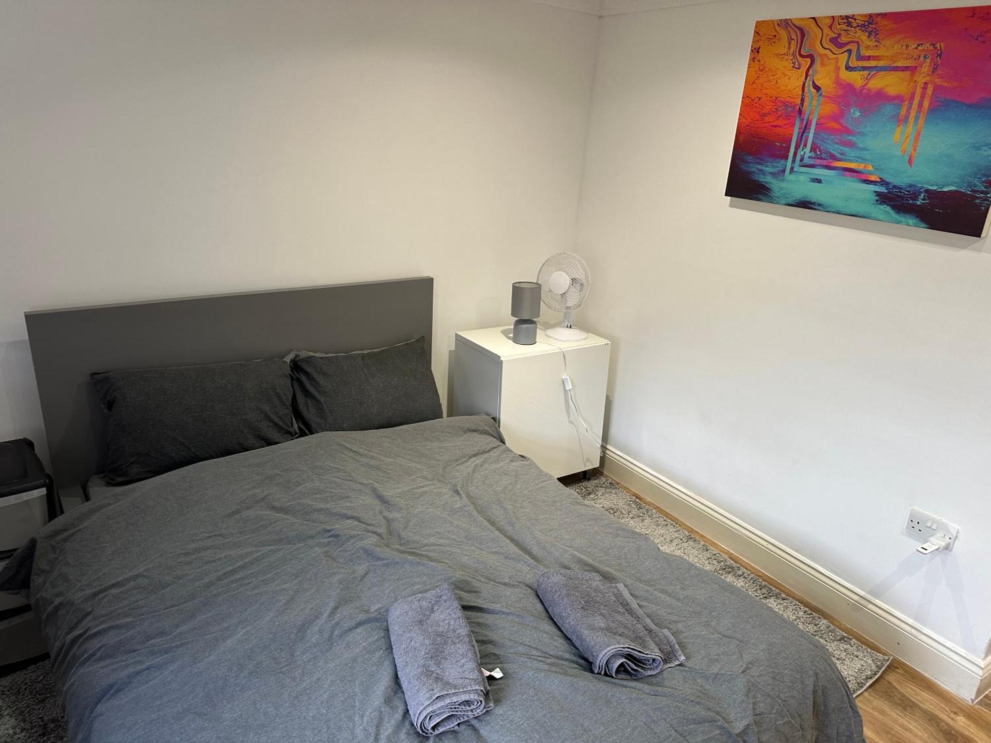 1 Bedroom S8 Londres