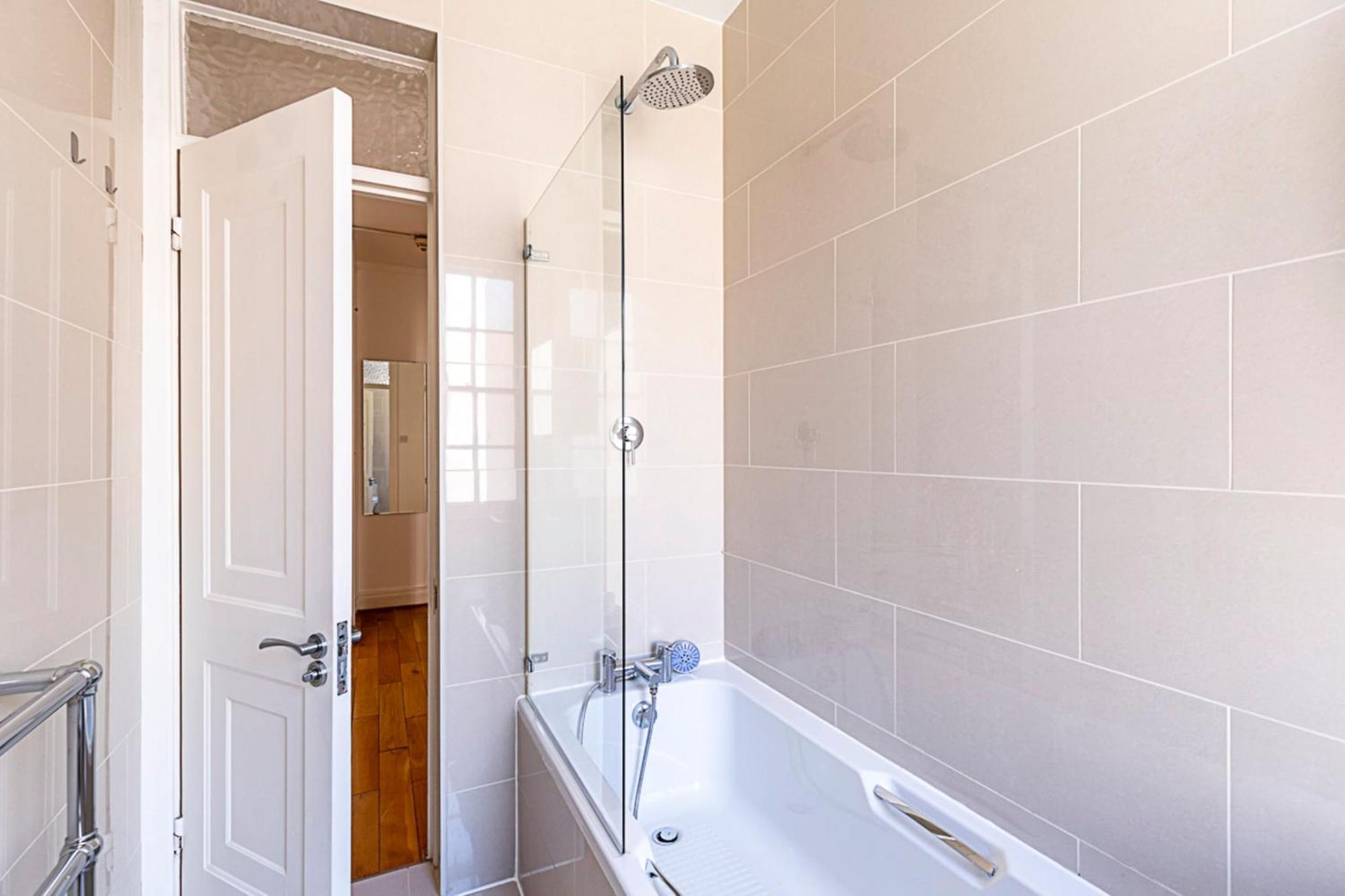 Modern 2 Bedroom Flat Near Queensway Appartement *