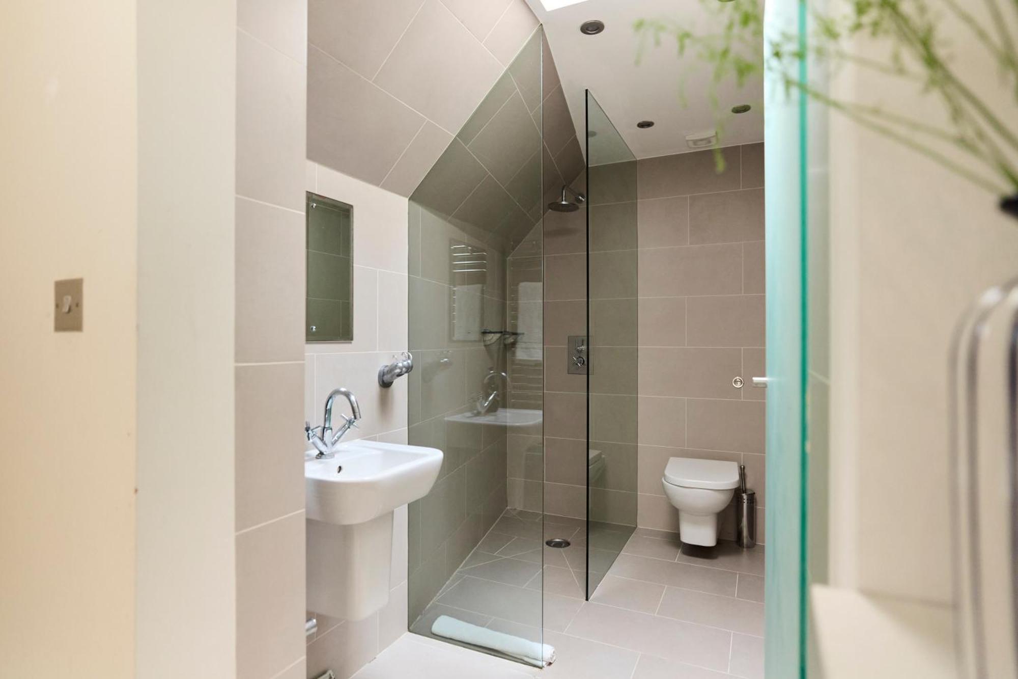 The Fulham Wharf - Glamorous 2bdr Flat With Garden * Londres