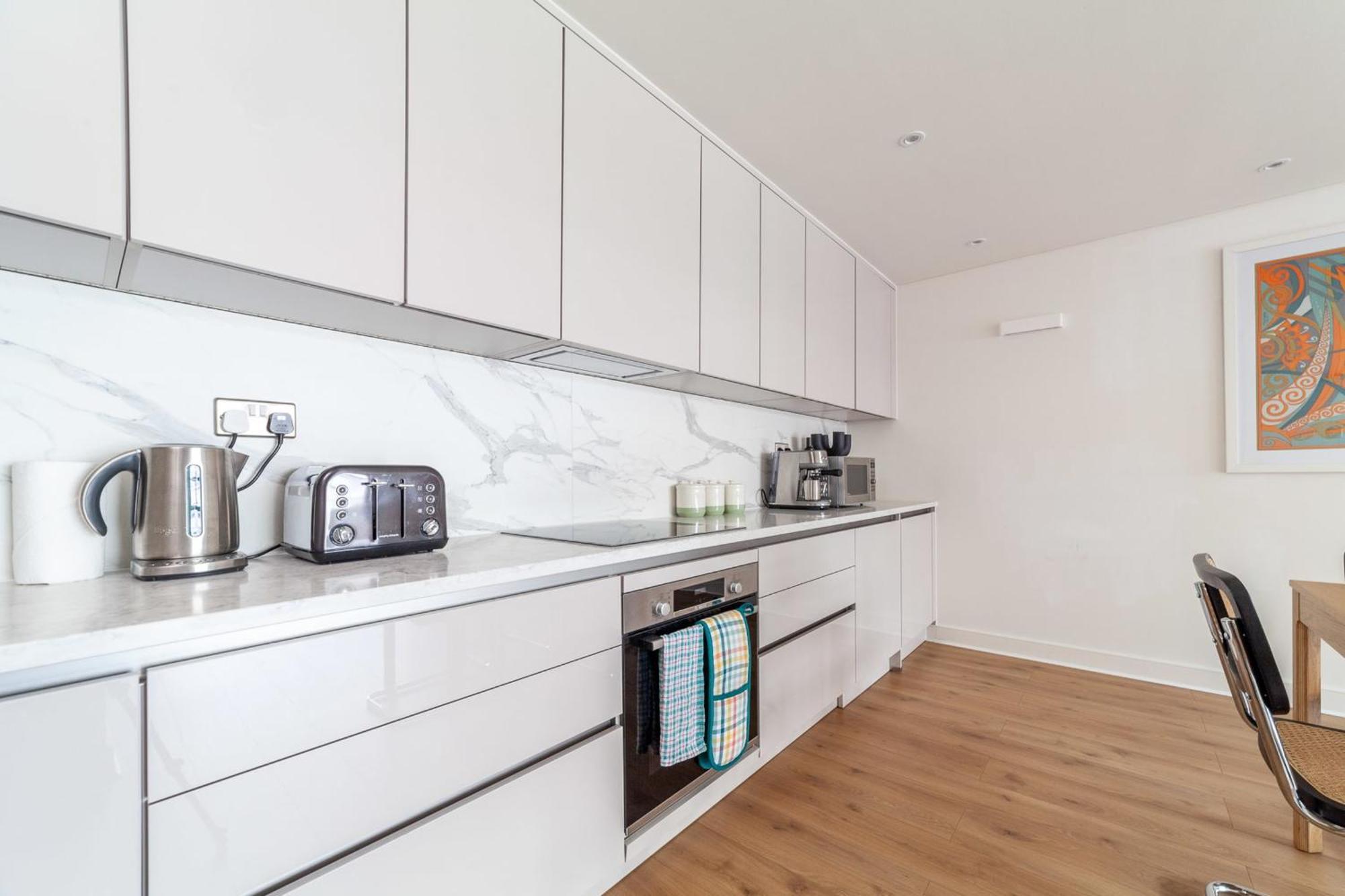 A Stylish Newly Refurbished Flat With Access Appartement