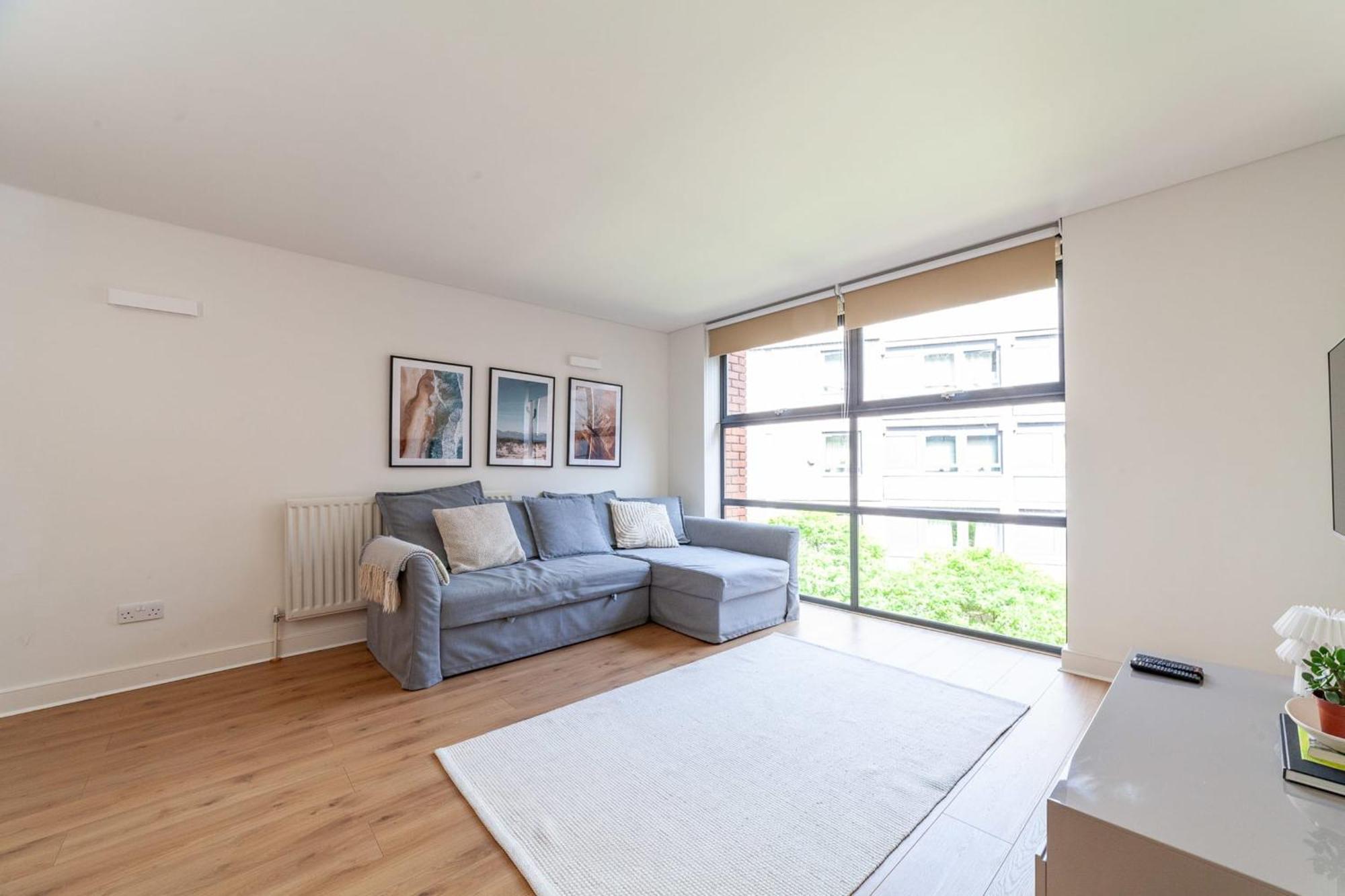 Appartement A Stylish Newly Refurbished Flat With Access