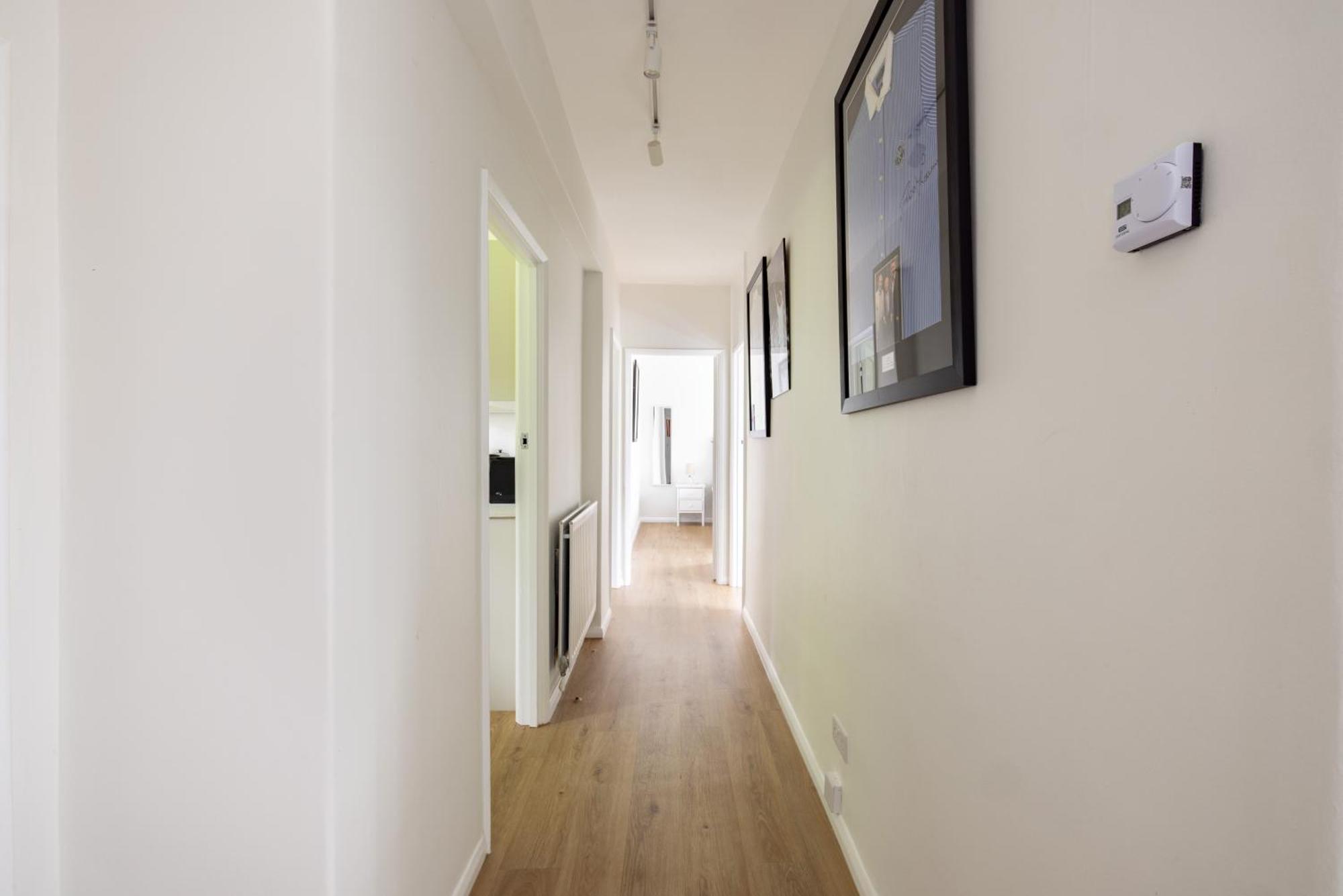 Penthousestays Wimbledon - Chic 2 Bedroom King Bed With Balcony - 2 Mins From Wimbledon Tennis Club And Museum - Aeltc Appartement *