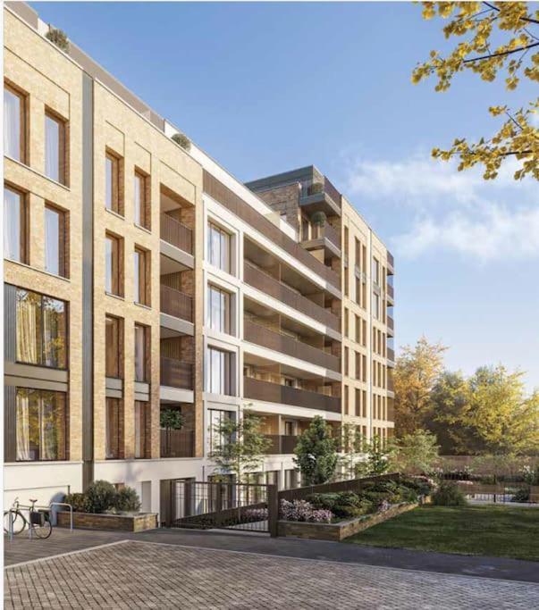 High-spec 1x Large Bedroom Apartamento *