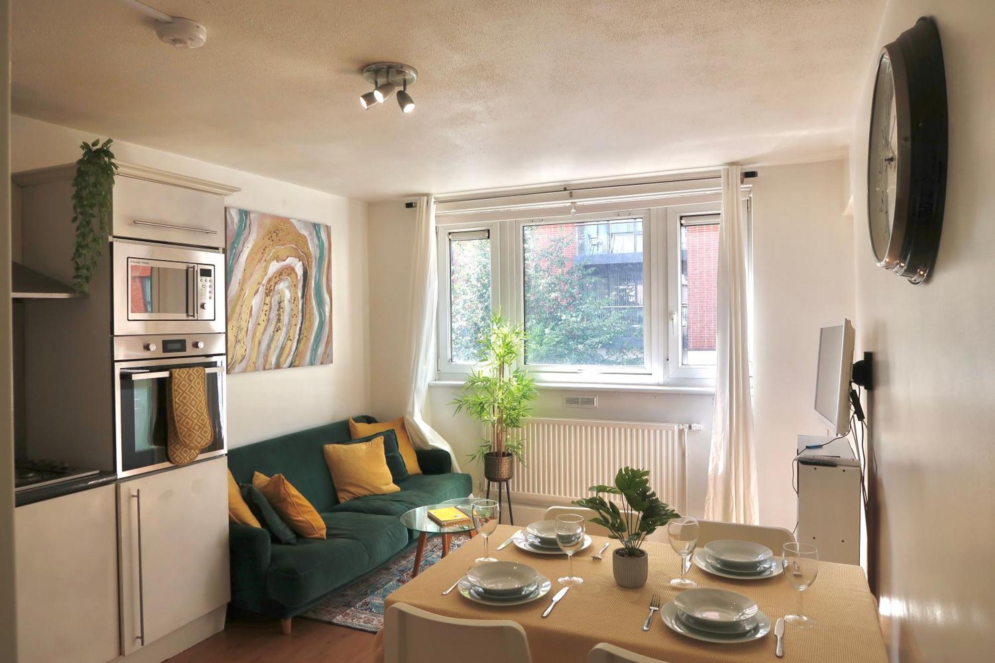 Chic 4-bed In Trendy Clerkenwell W Balcony And Walking Distance To Tube Apartamento Londres