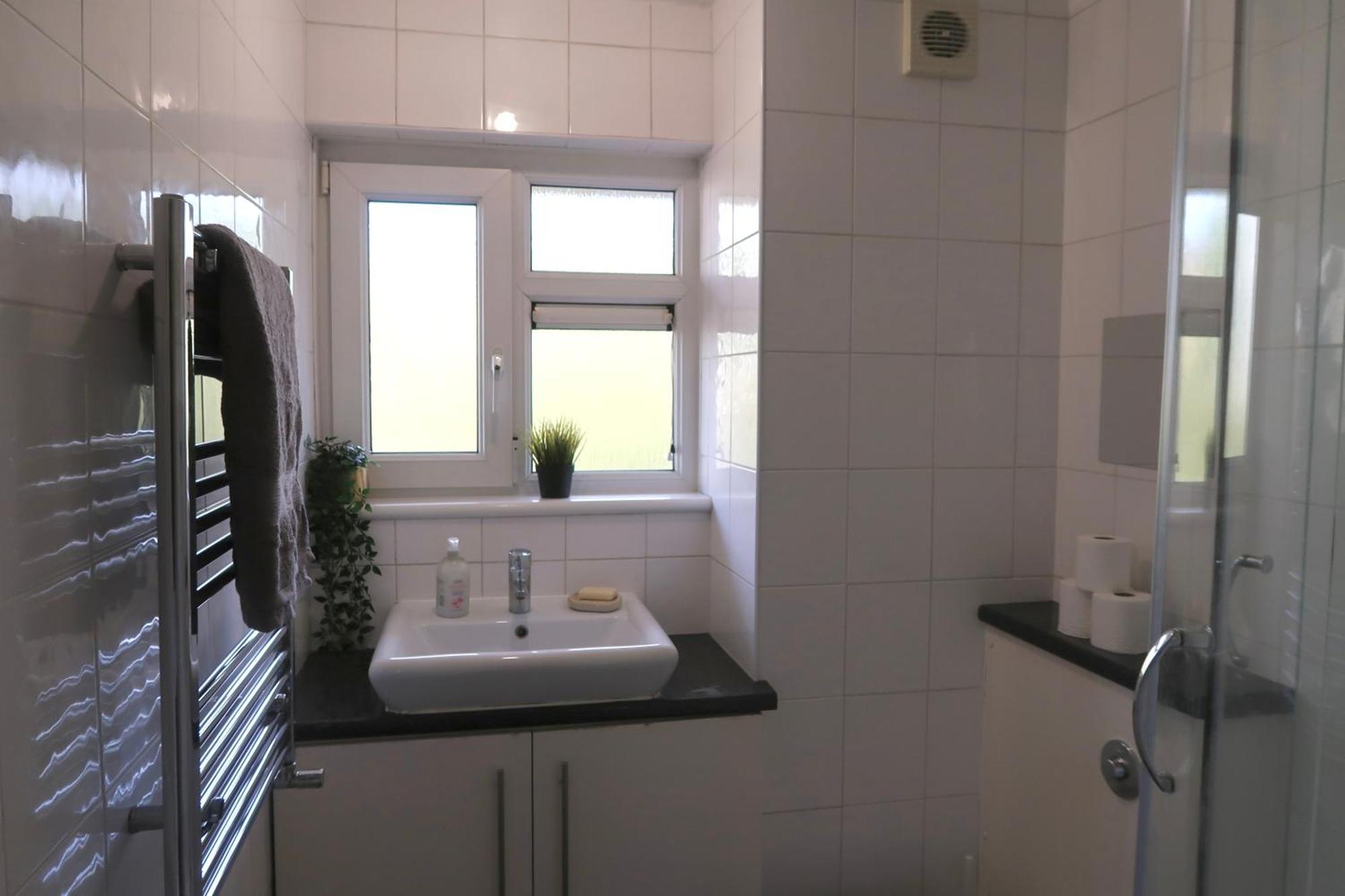 Chic 4-bed In Trendy Clerkenwell W Balcony And Walking Distance To Tube Apartamento Londres