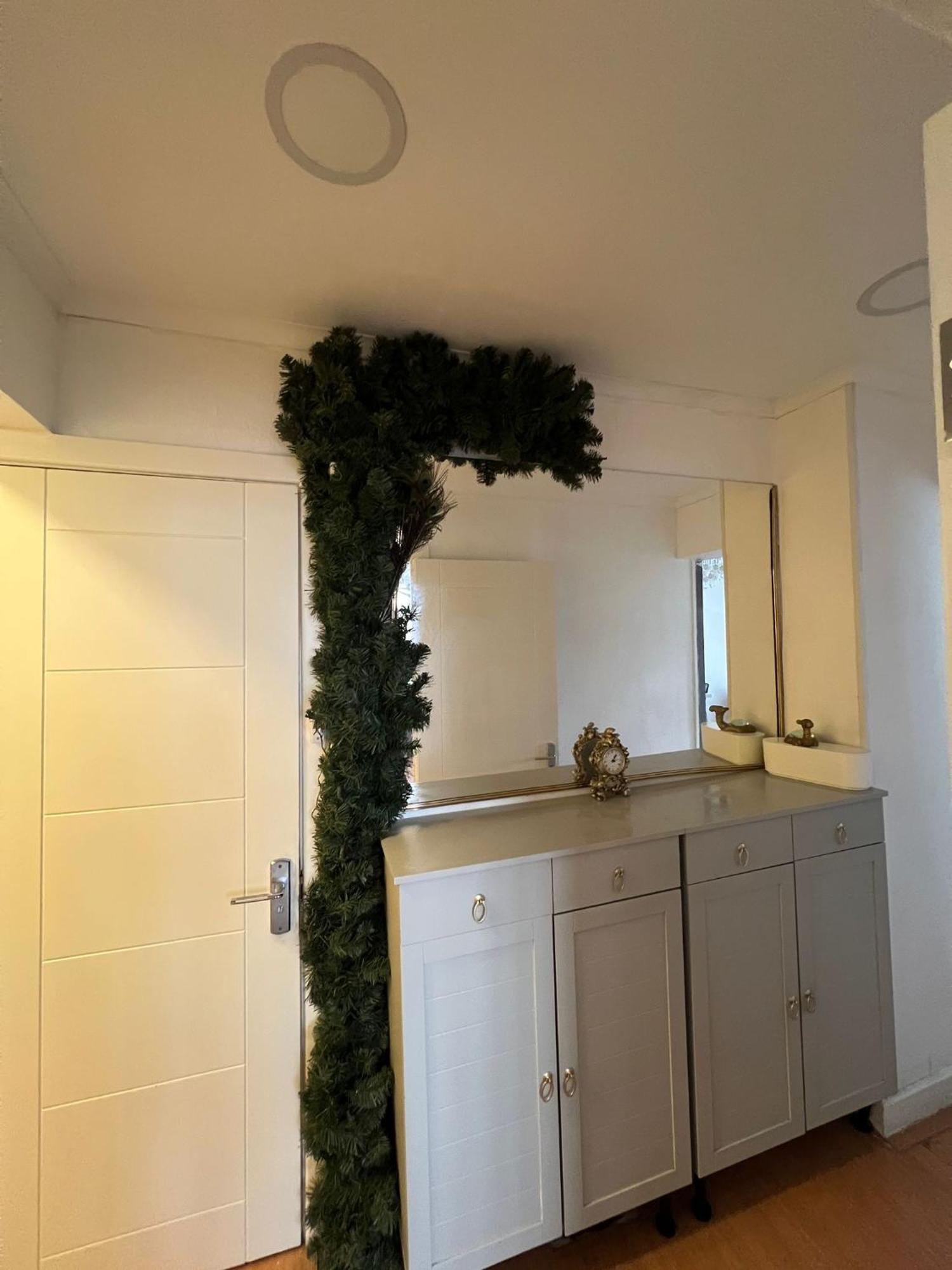 Apartamento 2 Bedroom Flat In Zone 1 East With Parking *