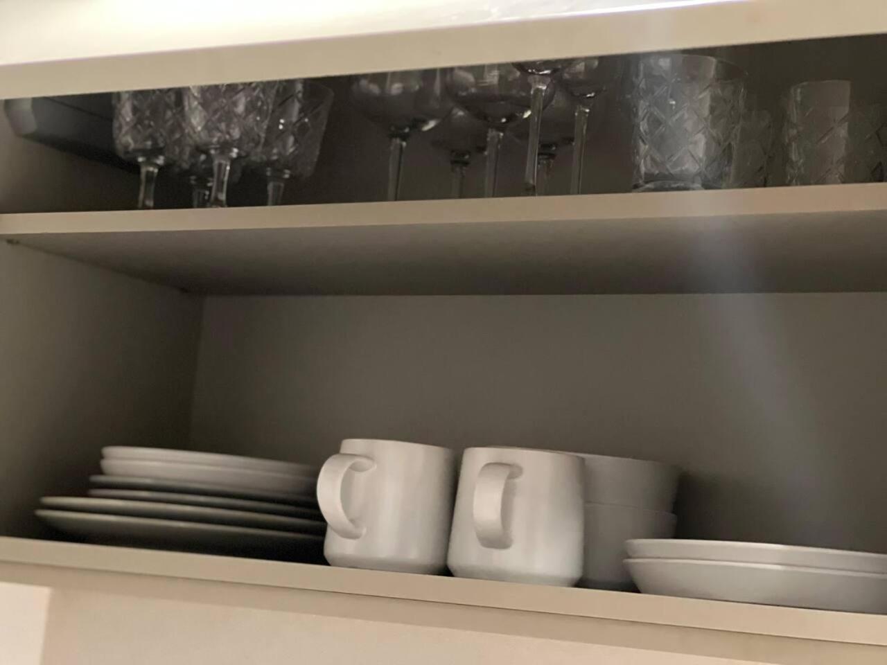 Modern 1 Bed Flat Near Station And Apartamento