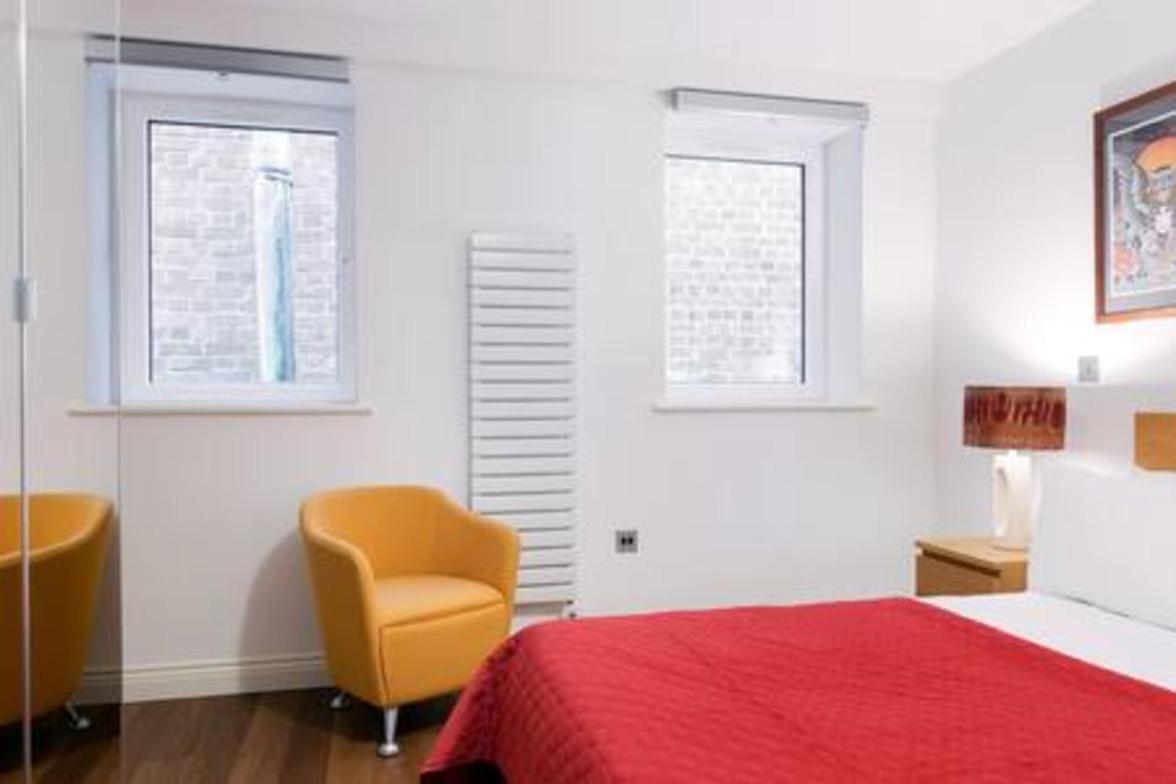Appartement Modern And Large Oasis Flat In Camden With Patio Londen