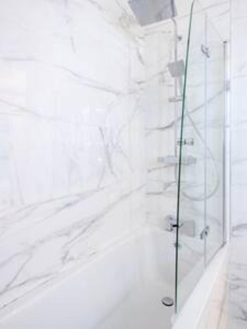 Beautiful Refurbished 2bed2bath Next To Hyde Park Apartamento *