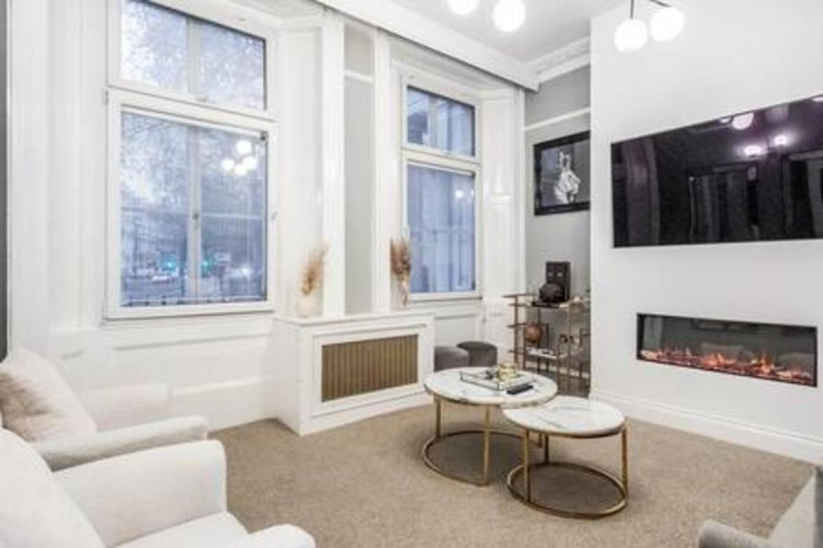 Beautiful Refurbished 2bed2bath Next To Hyde Park * Londres