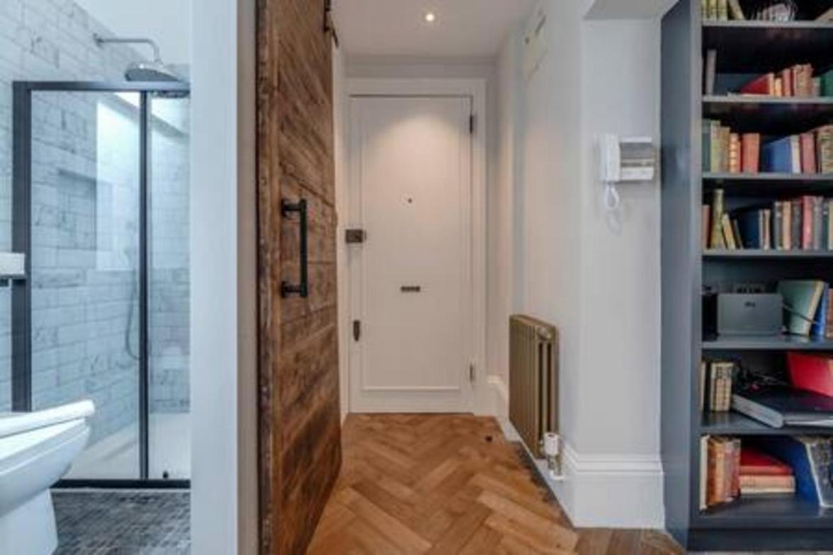 Modern Spacious In Chelsea By Kings Road Appartement