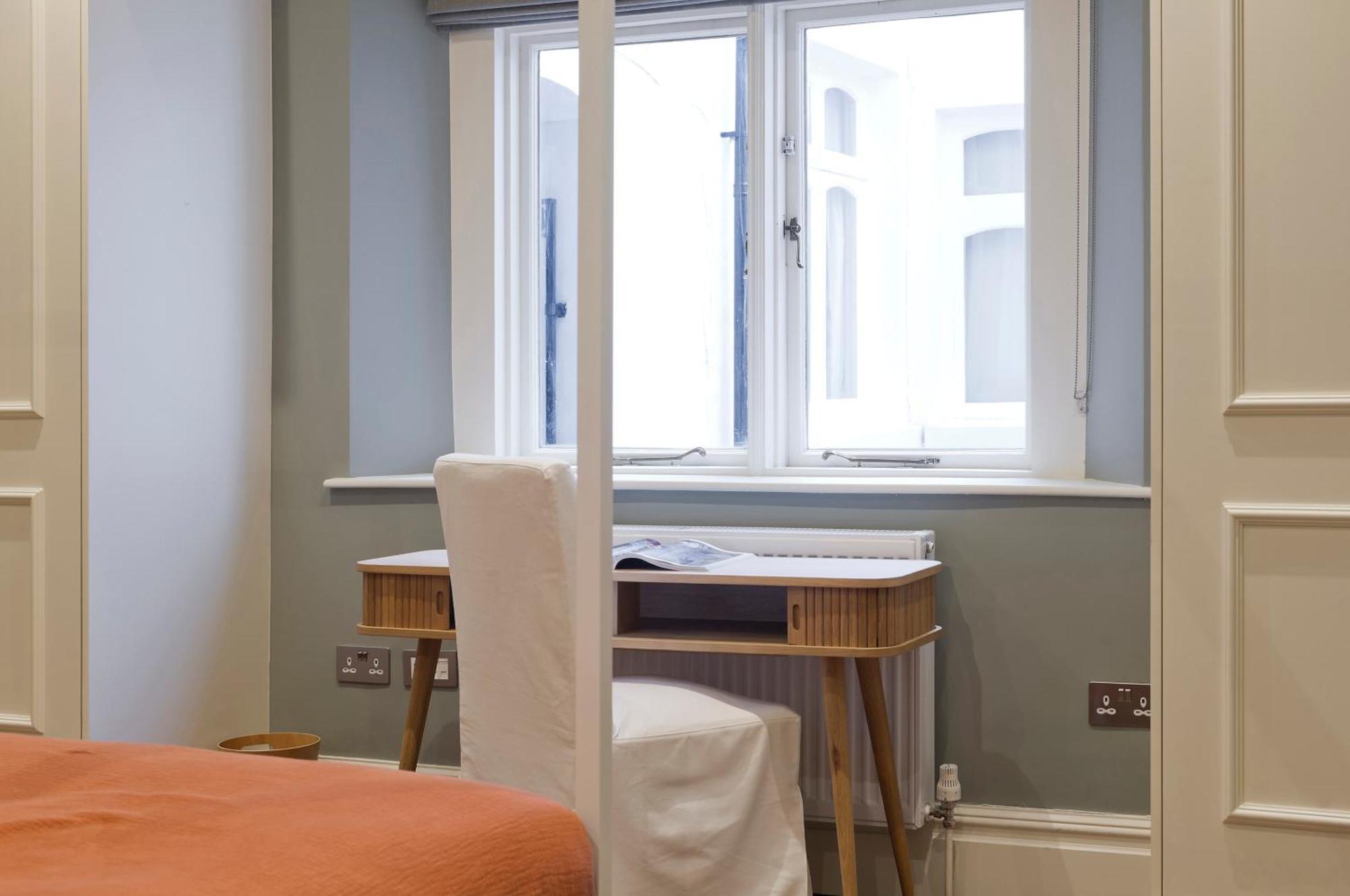 Attractive 1-bed Flat In Prestige Knightsbridge Appartement *
