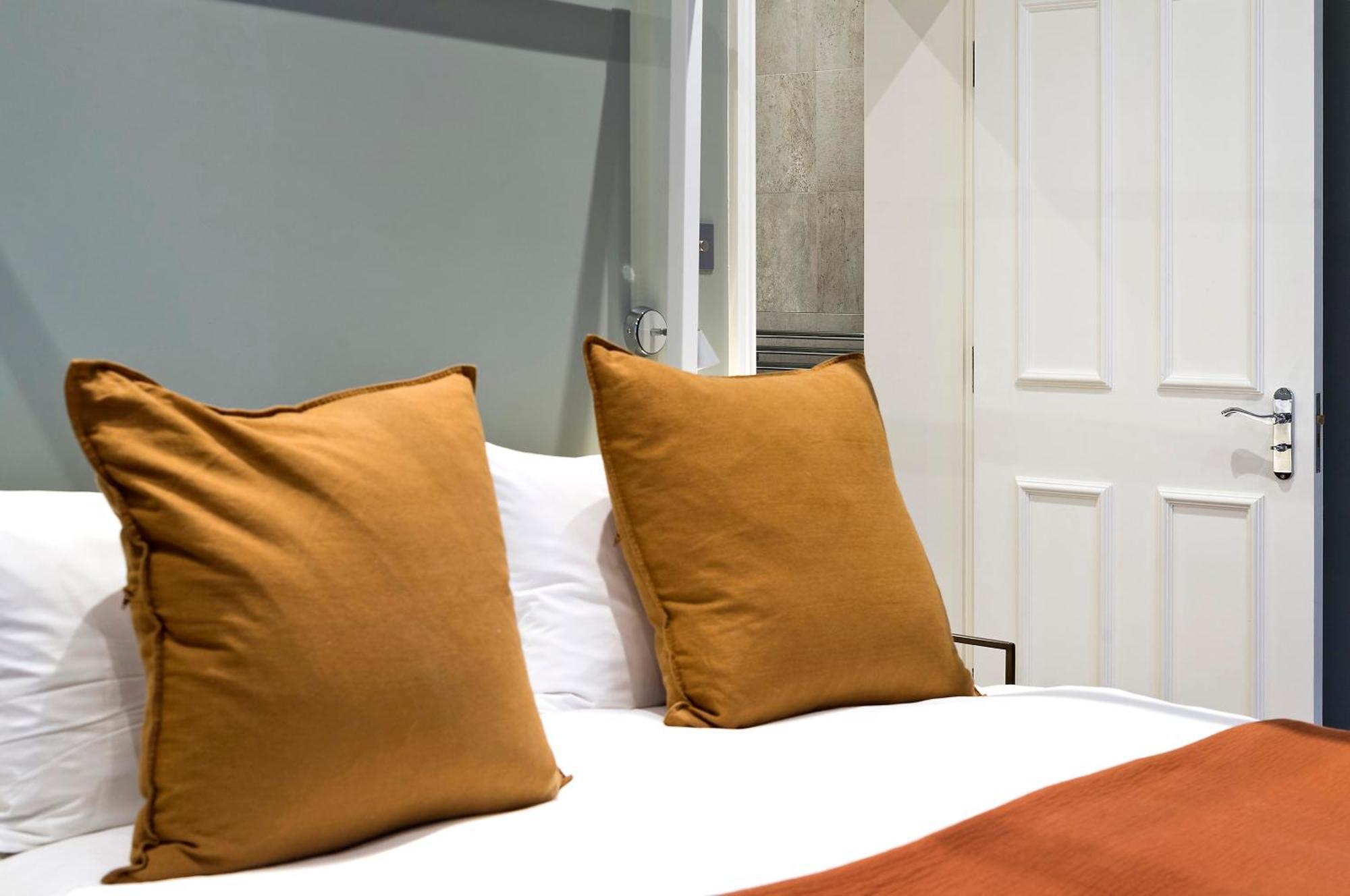 Attractive 1-bed Flat In Prestige Knightsbridge Appartement Londres