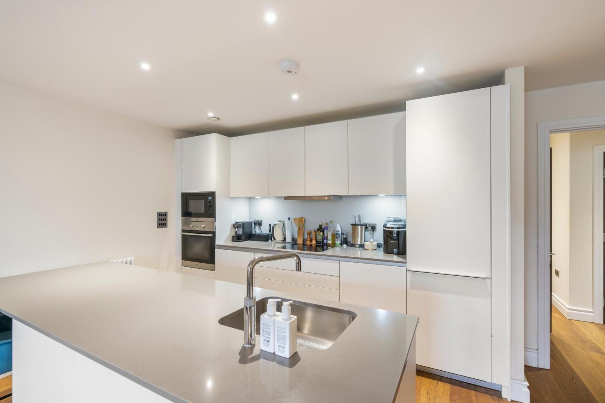 Private In Elegant Duplex * Londres