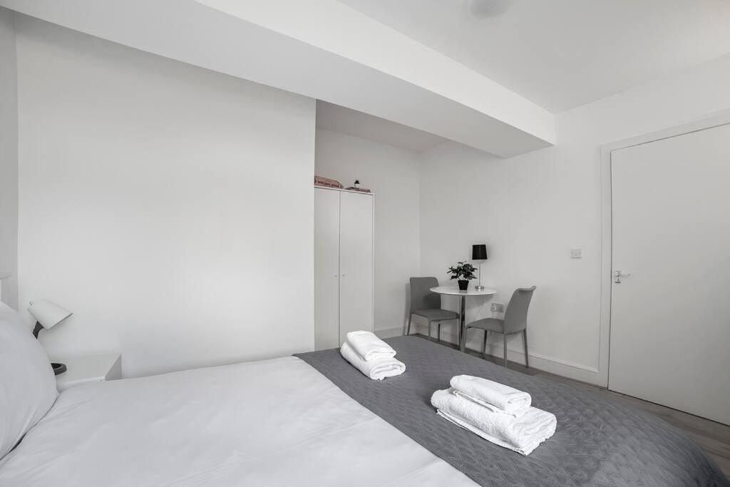Appartement Modern Semi-studio Flat In Historic Setting
