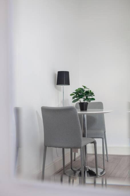 Appartement Modern Semi-studio Flat In Historic Setting Londres