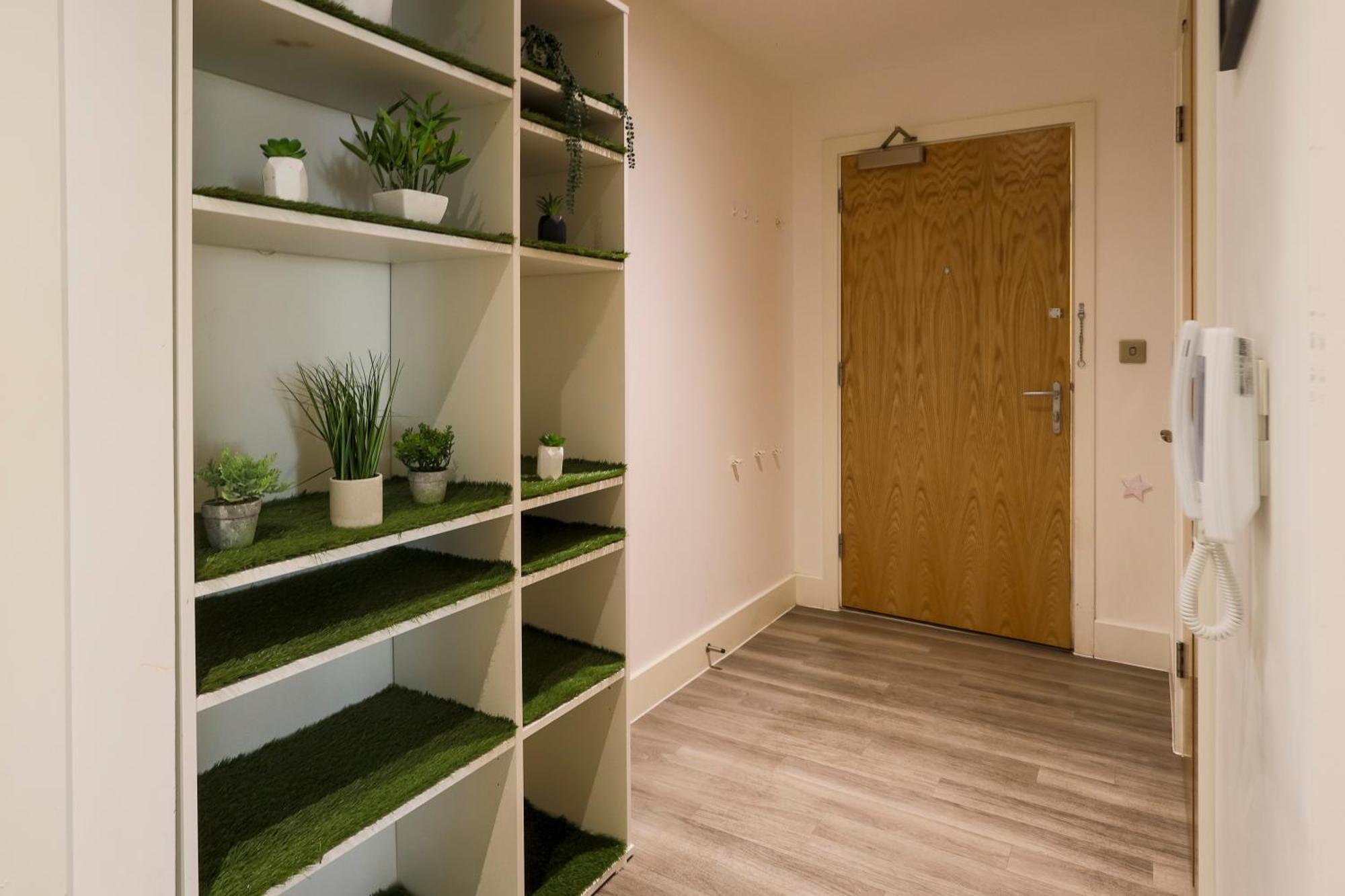 Apartamento Stylish 2br By Dluxoria Short Lets & Serviced Greater With Pet Friendly, Free Wifi & Free Parking