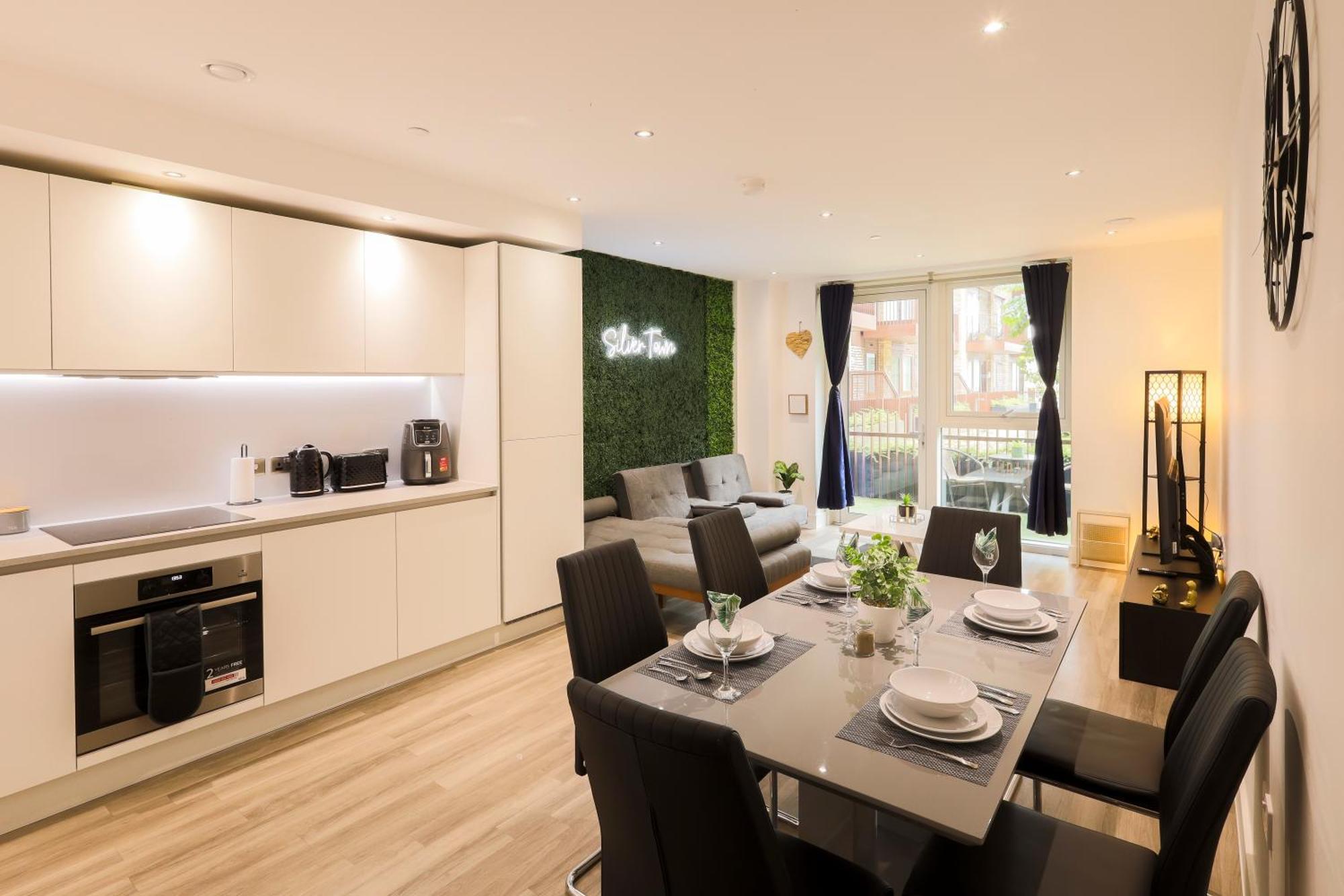 Apartamento Stylish 2br By Dluxoria Short Lets & Serviced Greater With Pet Friendly, Free Wifi & Free Parking Londres