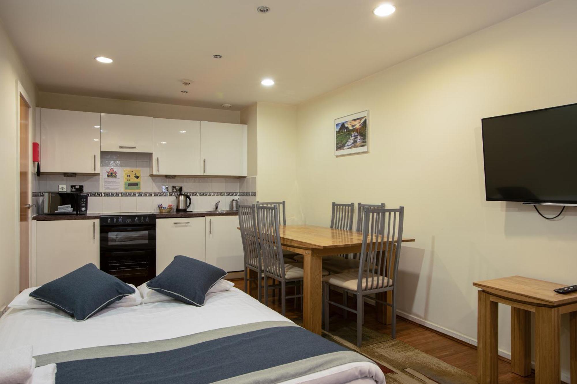 Apartahotel Grand Plaza Con Servicio 4*