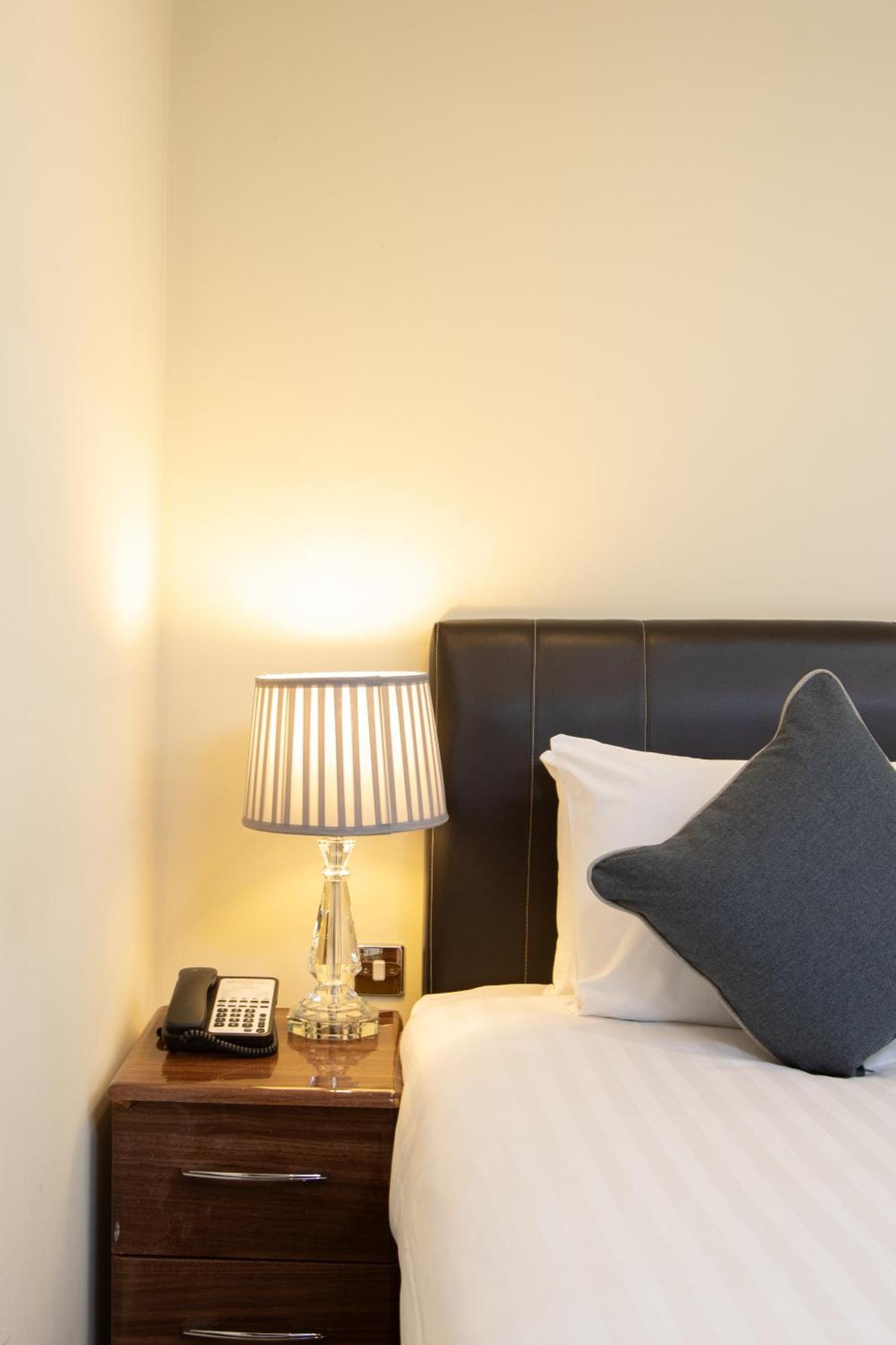 Grand Plaza Con Servicio 4* Londres