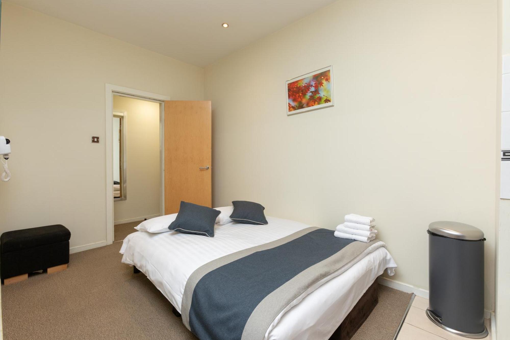 Grand Plaza Con Servicio Apartahotel Londres