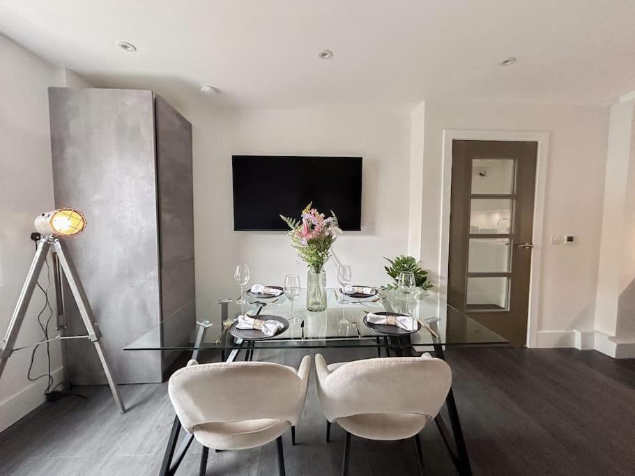 Apartment Modern One Bedroom Flat In The Heart Of London