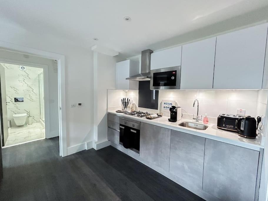 Apartment Modern One Bedroom Flat In The Heart Of London
