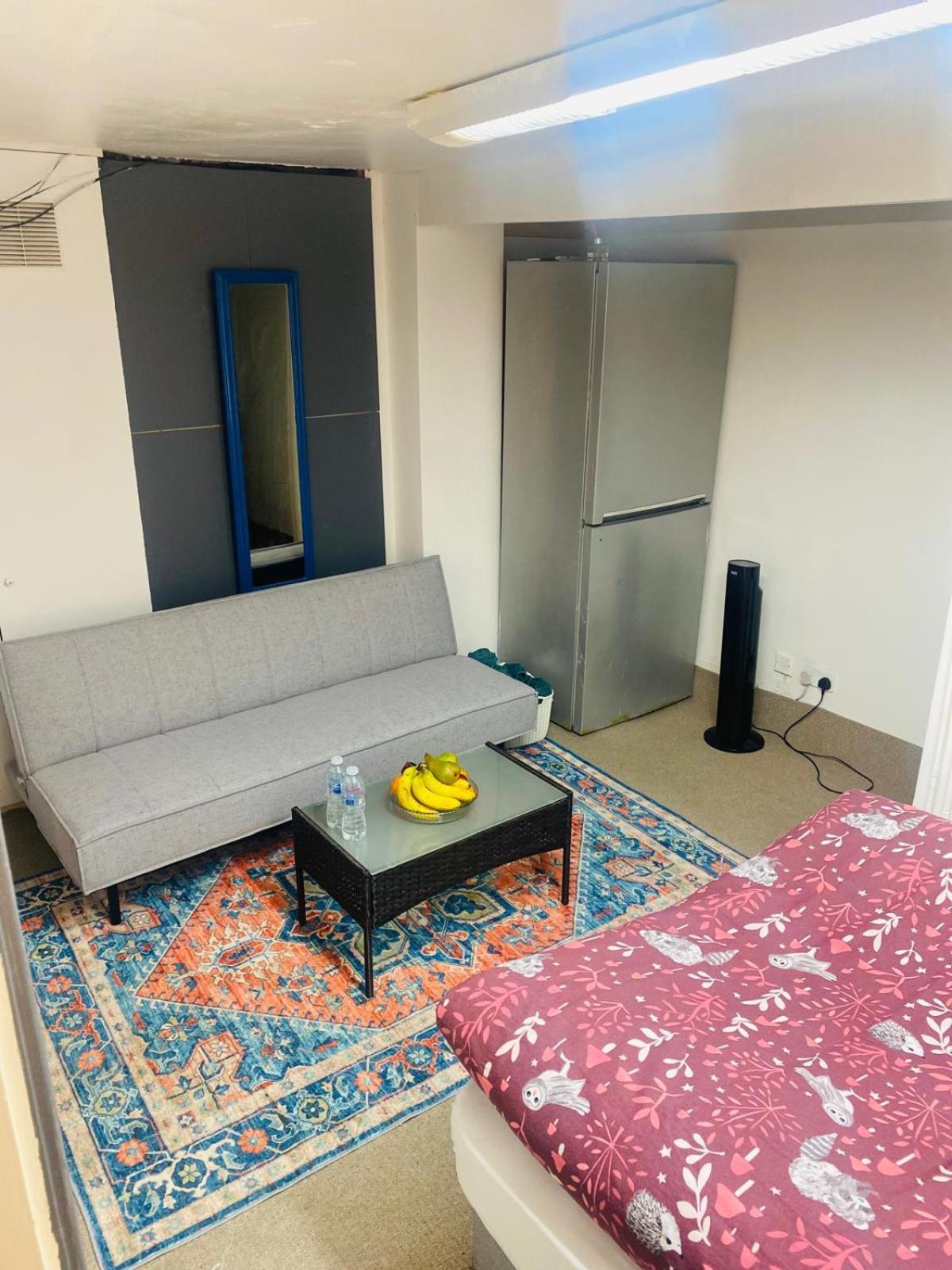 Cozy Opposite Chelsea Stadium Appartement *