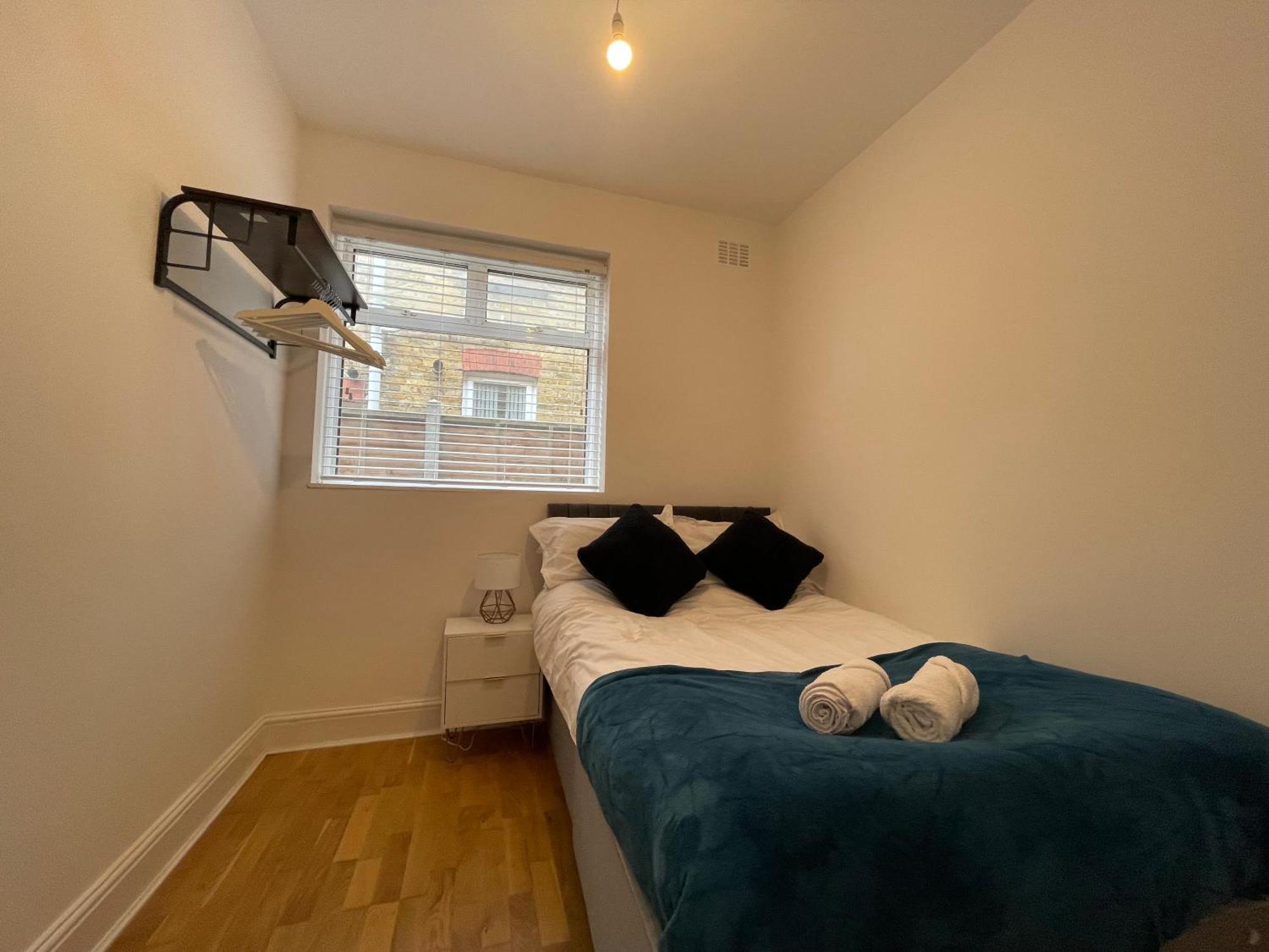 E10 Short Apartment