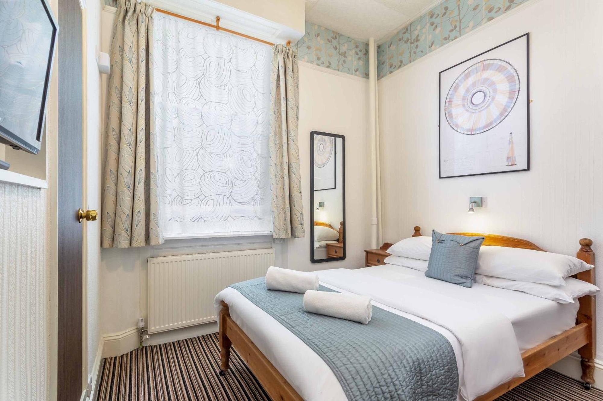 St Athans Hotel
