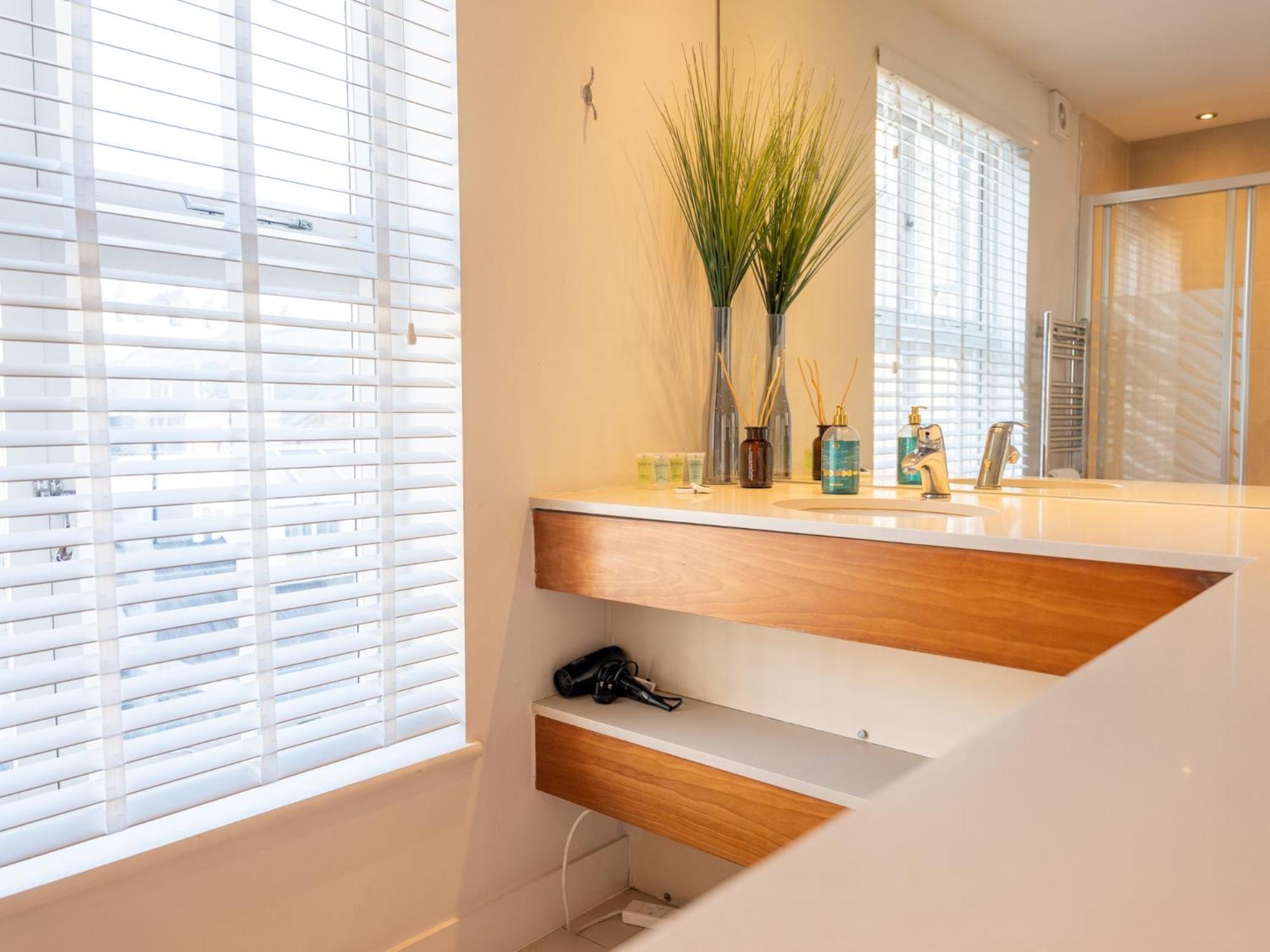 Pass The Keys - Hideaway In The Notting Hill Set Londres