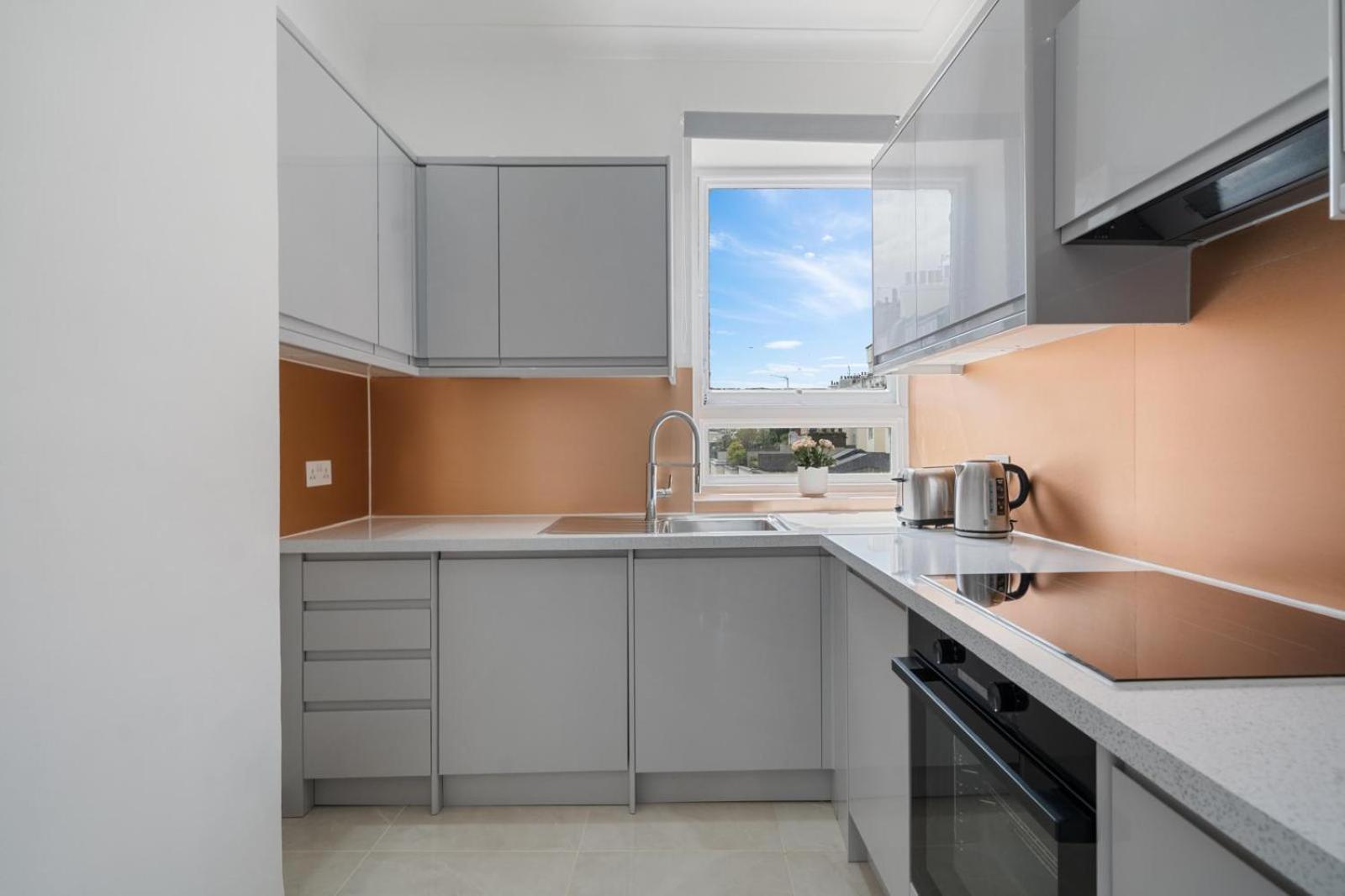 Eee Apartamento Londres