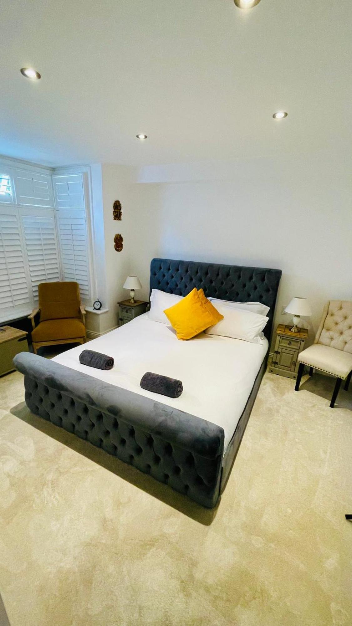 Apartamento Grass Court Terrace - Walking Distance From Wimbledon Championships Londres