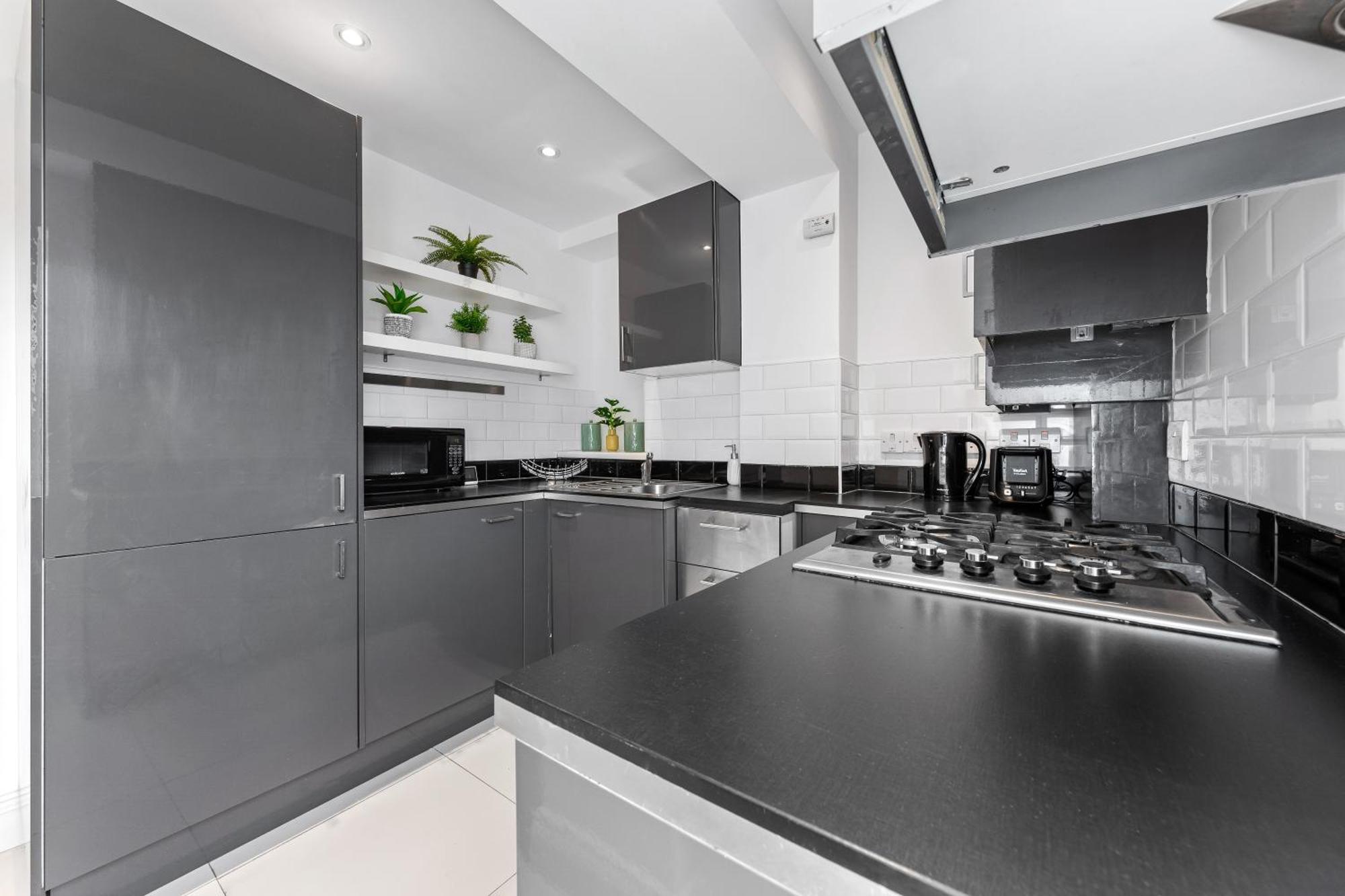Two Bedroom Serviced - Nine Elms Luxury - Vauxhall & Westminster Apartamento