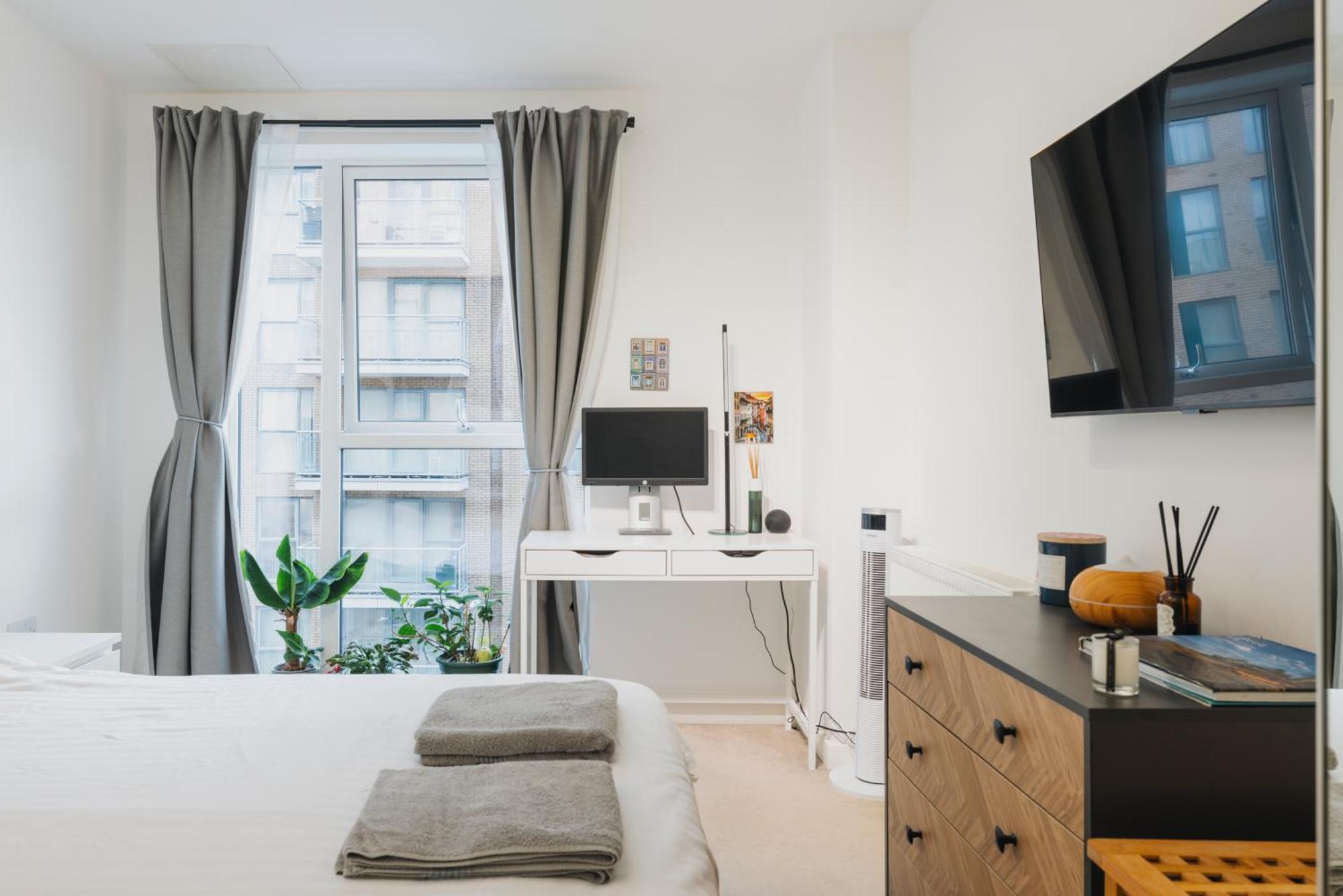 Brixton Village Flat- Private En-suite Double Bedroom Habitación en casa particular *