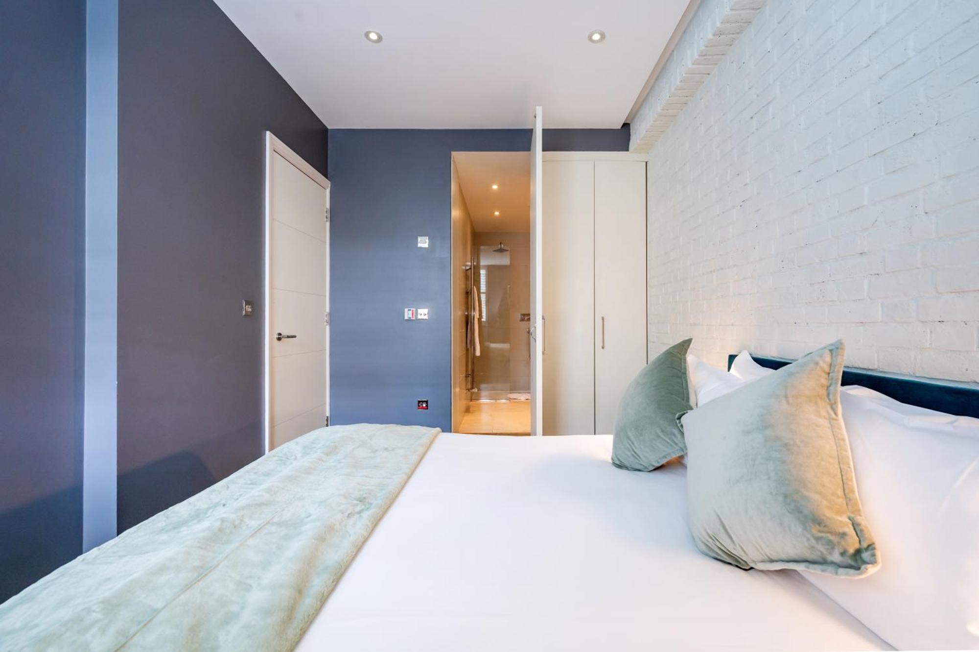 Welcome - Drury Lane London
