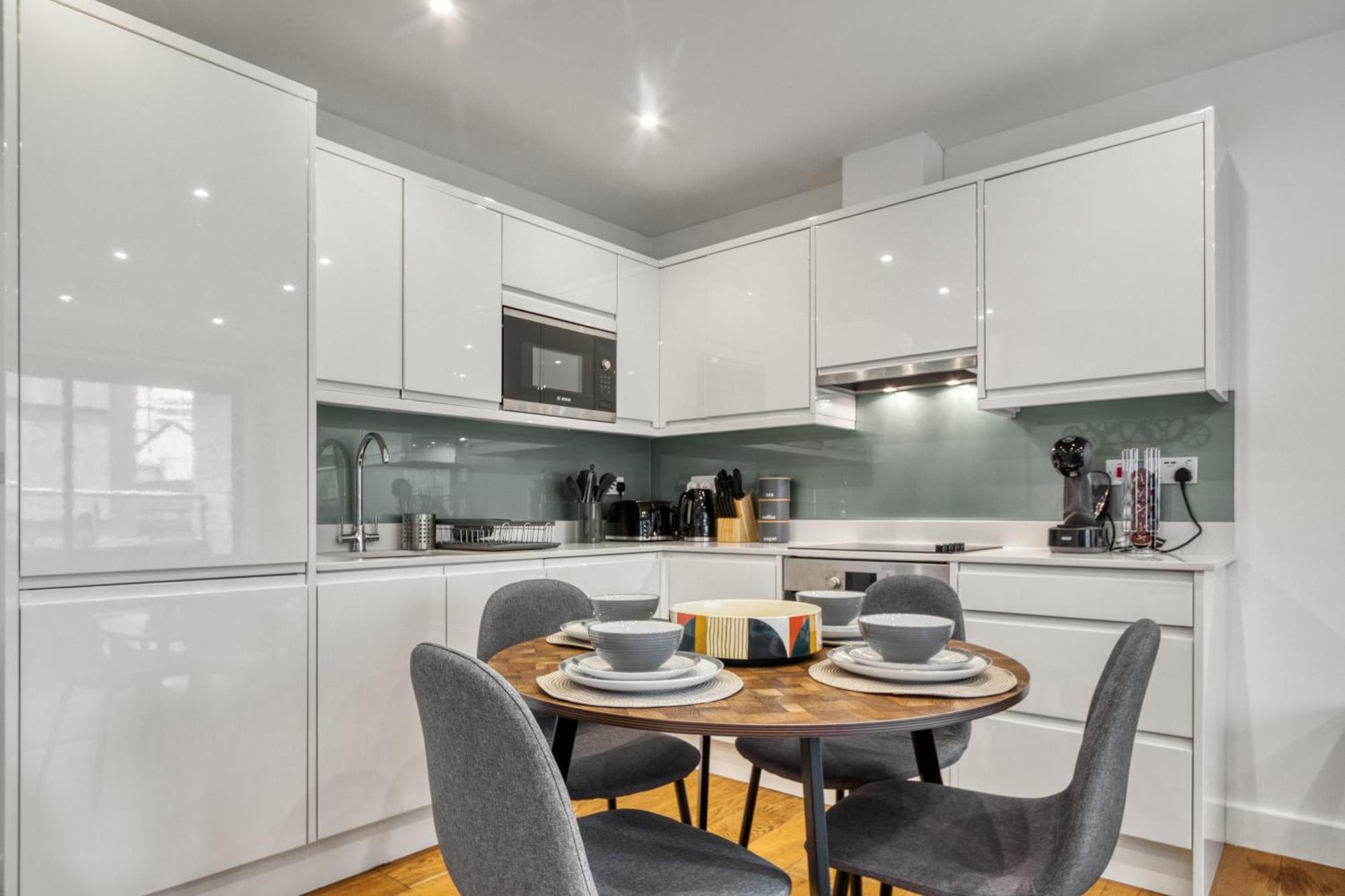 A Vibrant 2 Bed & 2 Bath In Old Street Zone 1 * Londres