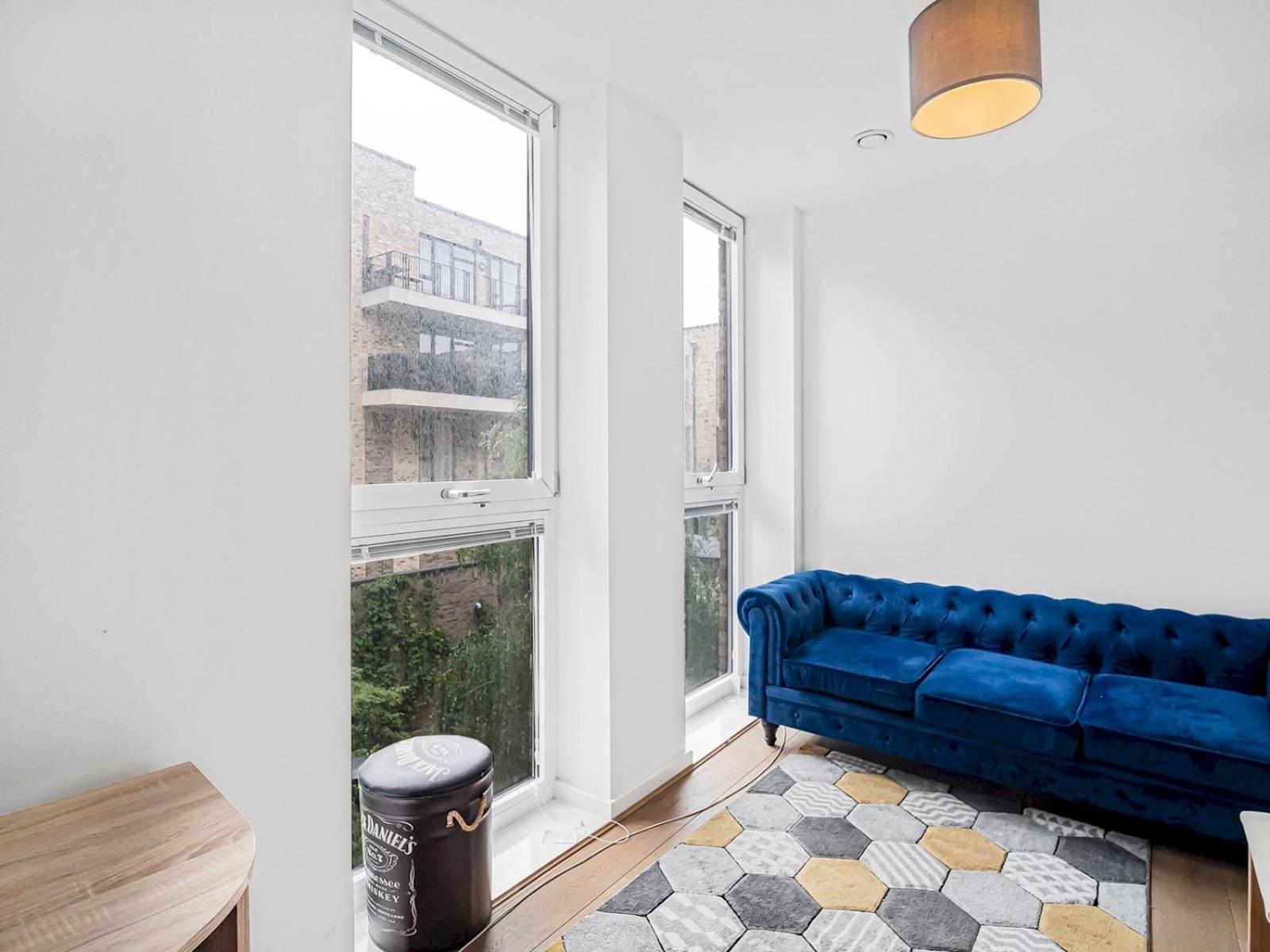 Appartement Modern Flat With Balcony Pass The Keys *