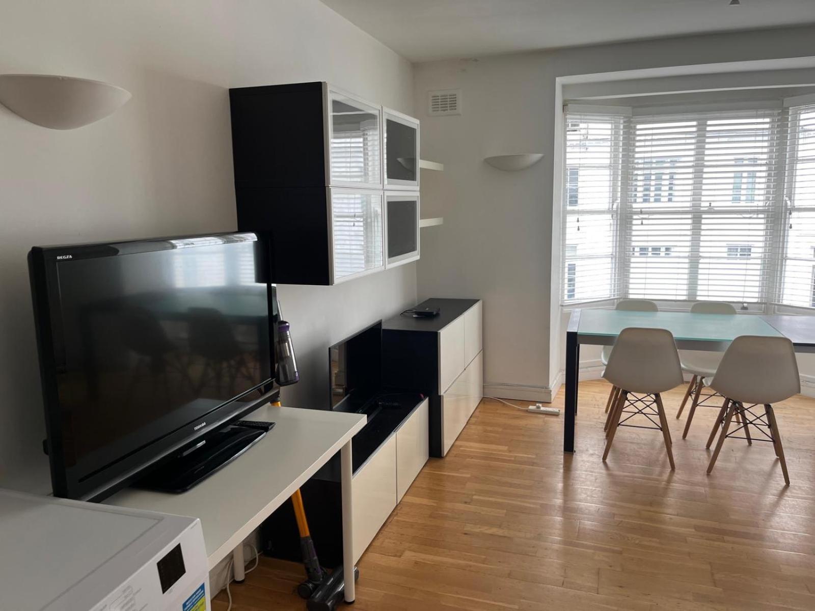 Spacious 3bedroom Flat In Paddington * Londen