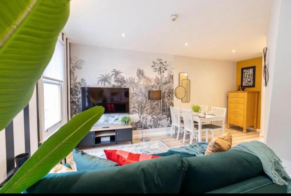 Deluxe 2-bedroom In Kings Cross