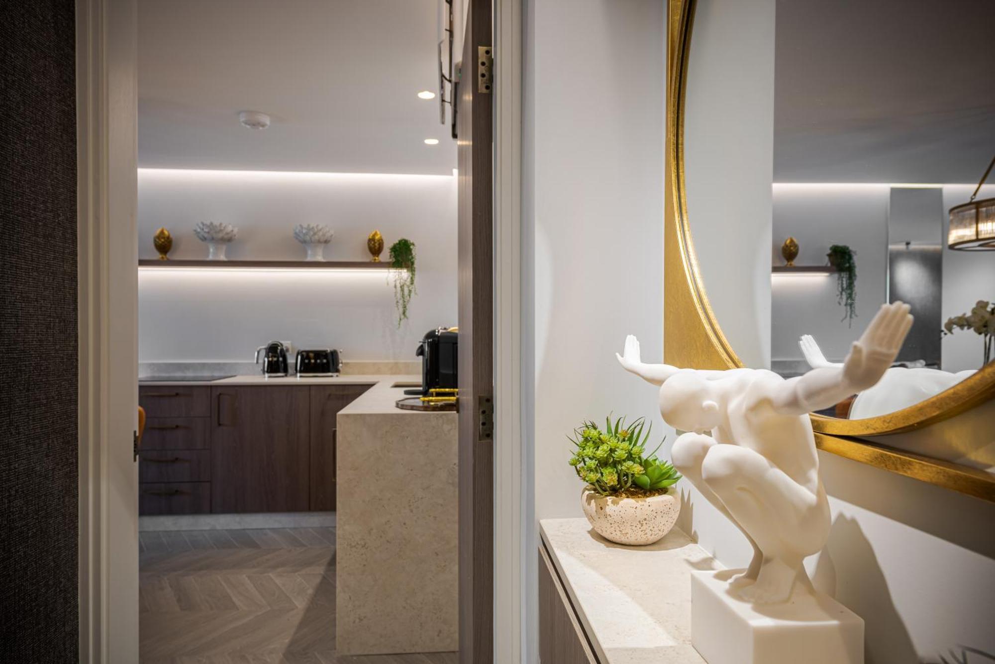Stunning Flat Opposite Harrods Unbeatable Location & Elegance Apartamento *