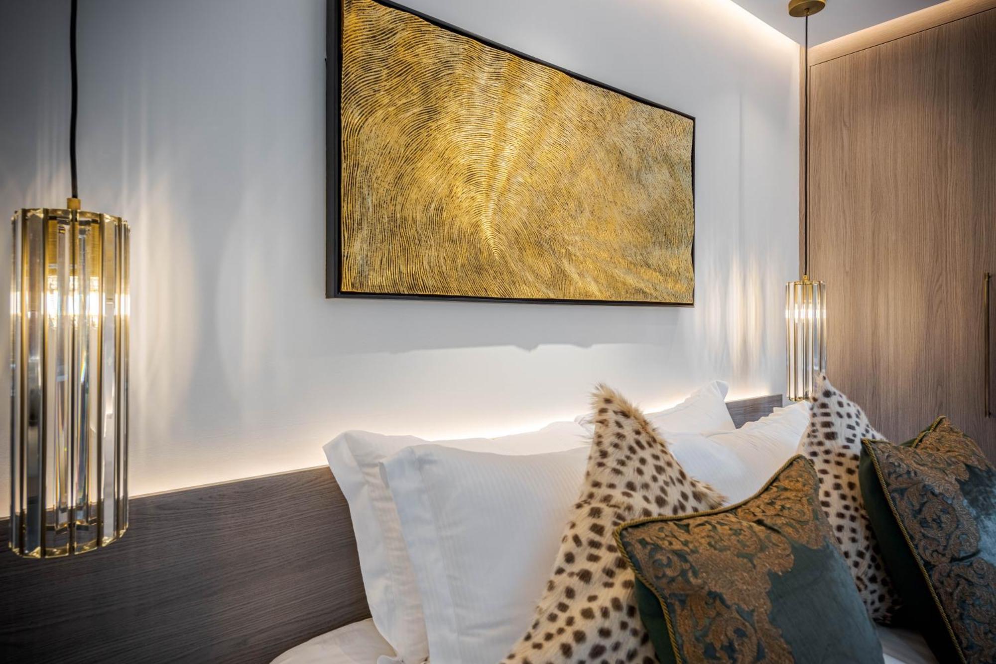 Stunning Flat Opposite Harrods Unbeatable Location & Elegance * Londres