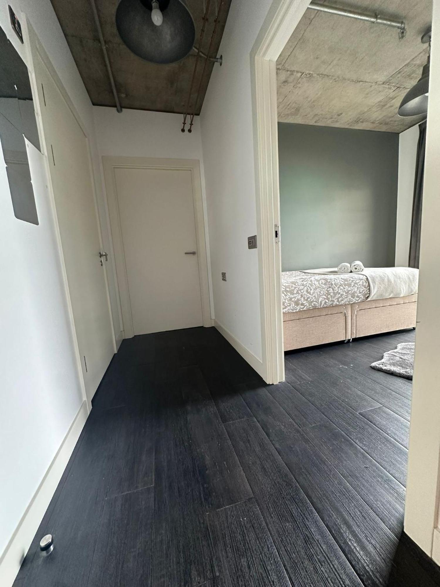 Stylish Two Bedroom Apartment! Appartement