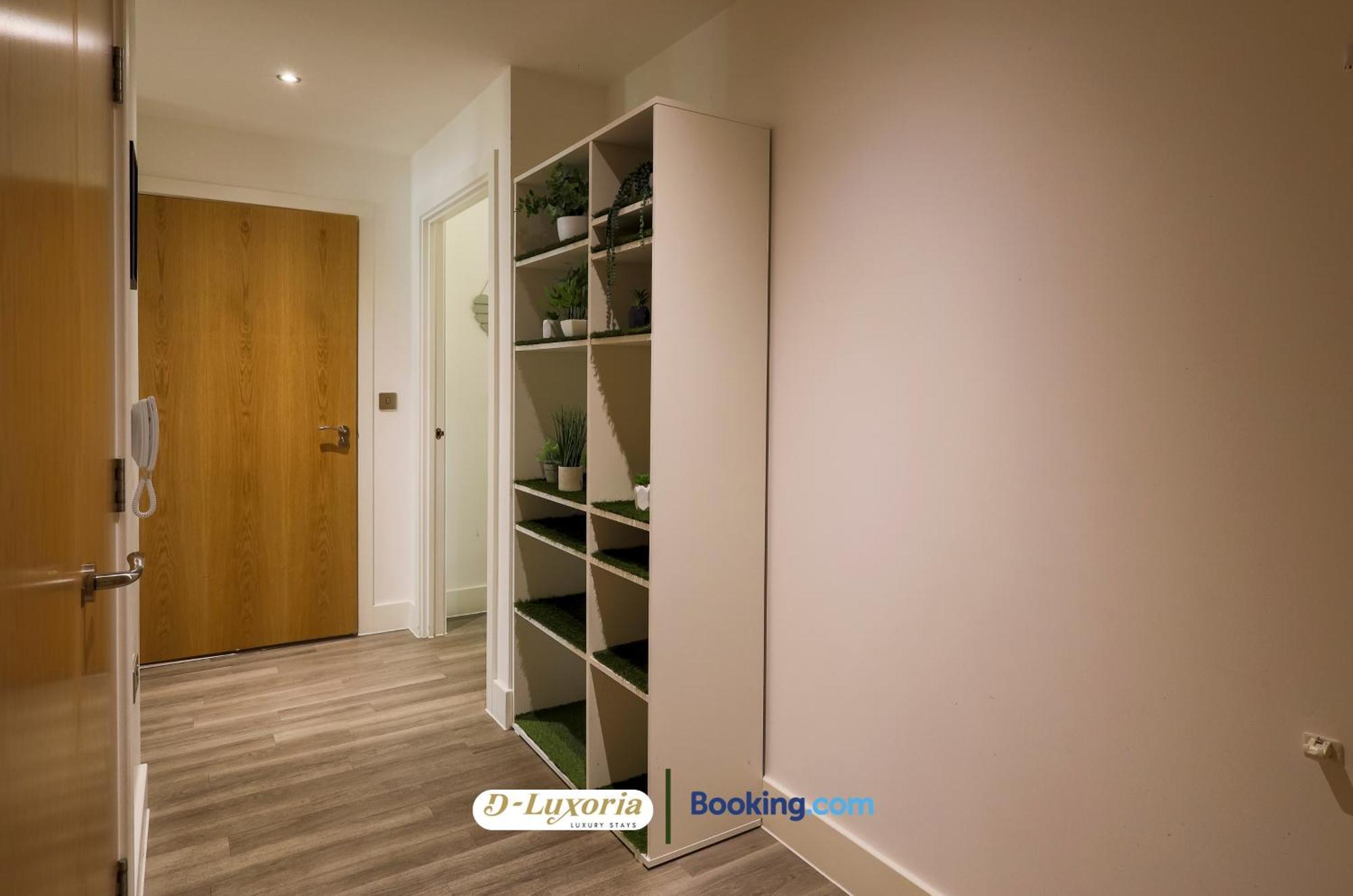 Stylish 2br By Dluxoria Short Lets & Serviced Greater With Pet Friendly, Free Wifi & Free Parking Apartamento Londres