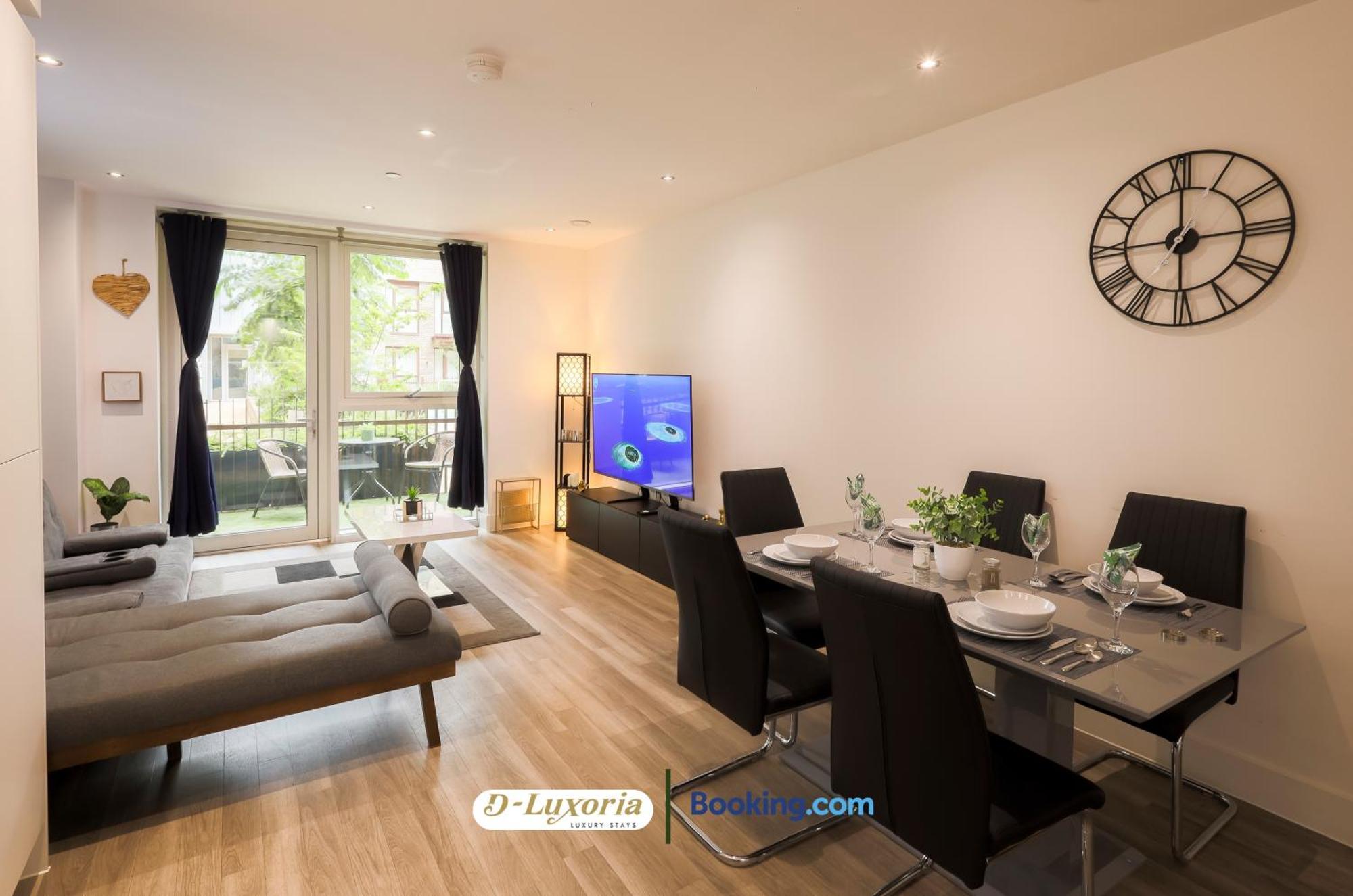 Stylish 2br By Dluxoria Short Lets & Serviced Greater With Pet Friendly, Free Wifi & Free Parking * Londres